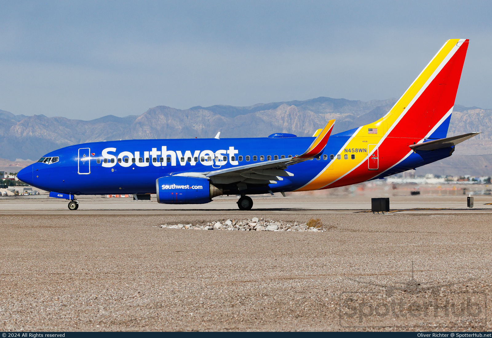 Photo of N458WN - Boeing 737-7H4 operated by Southwest Airlines