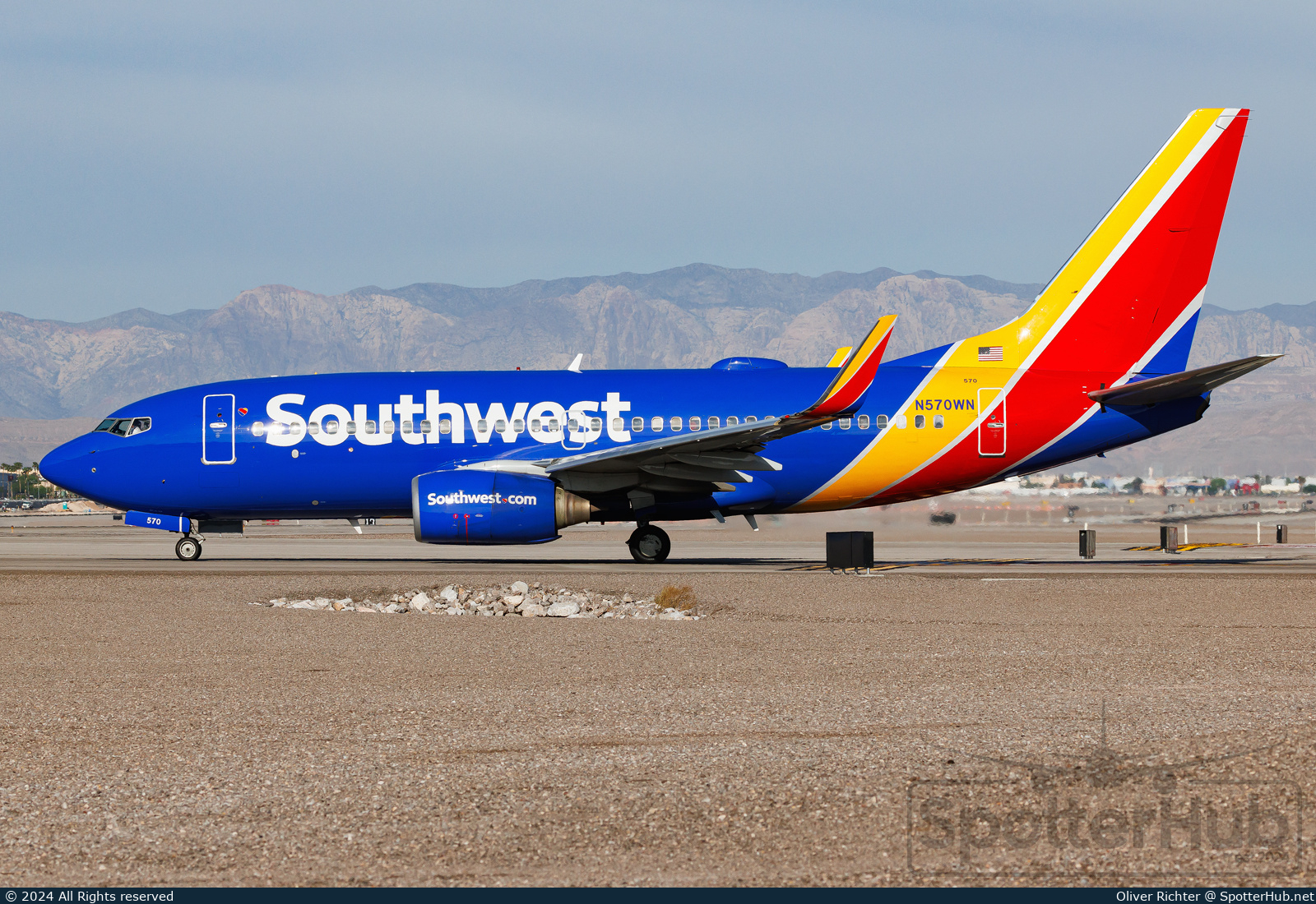 Photo of N570WN - Boeing 737-7CT operated by Southwest Airlines