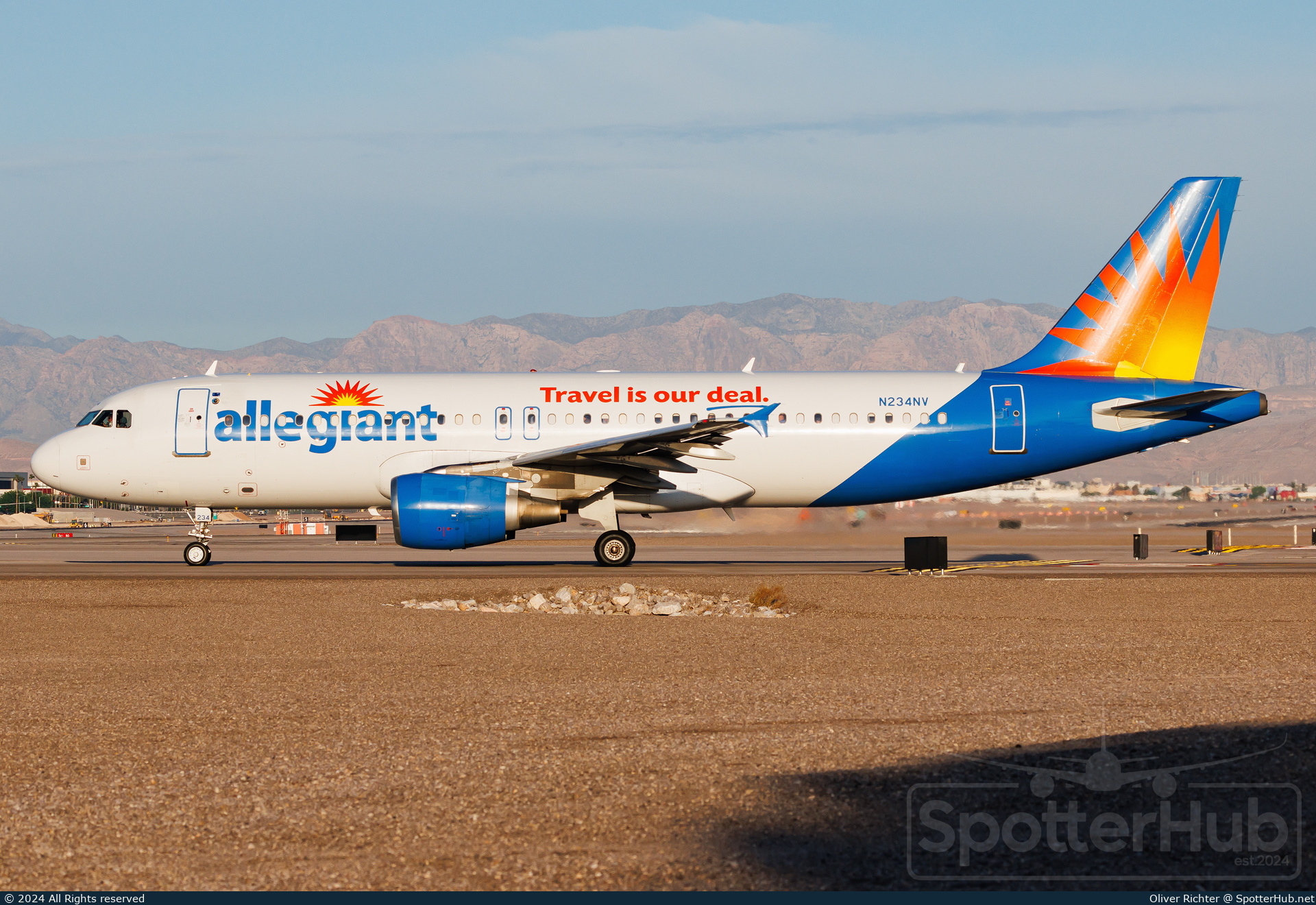 Photo of N234NV - Airbus A320-214 operated by Allegiant Air