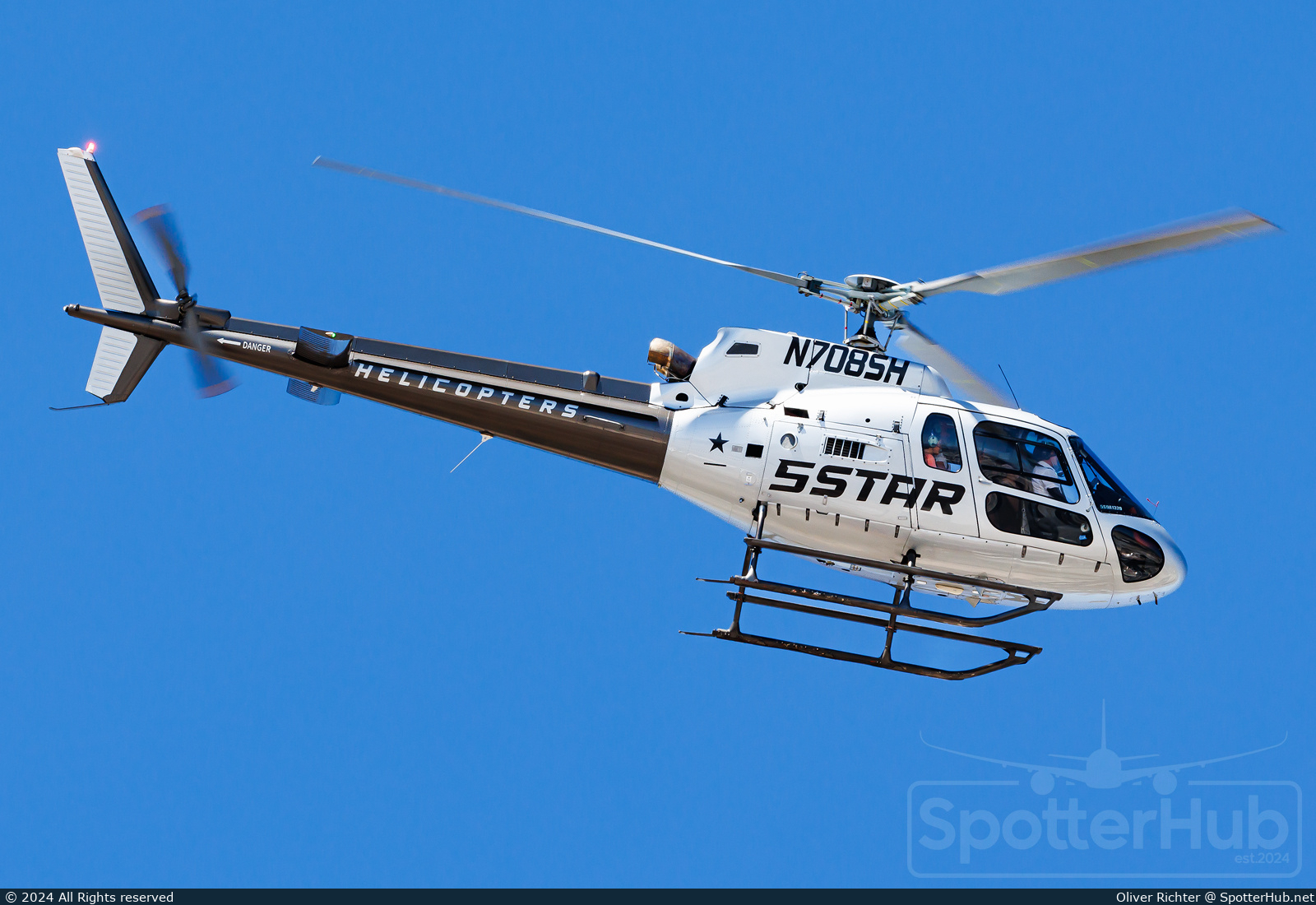 Photo of N708SH - Aérospatiale AS350B2 Écureuil operated by 5 Star Helicopters