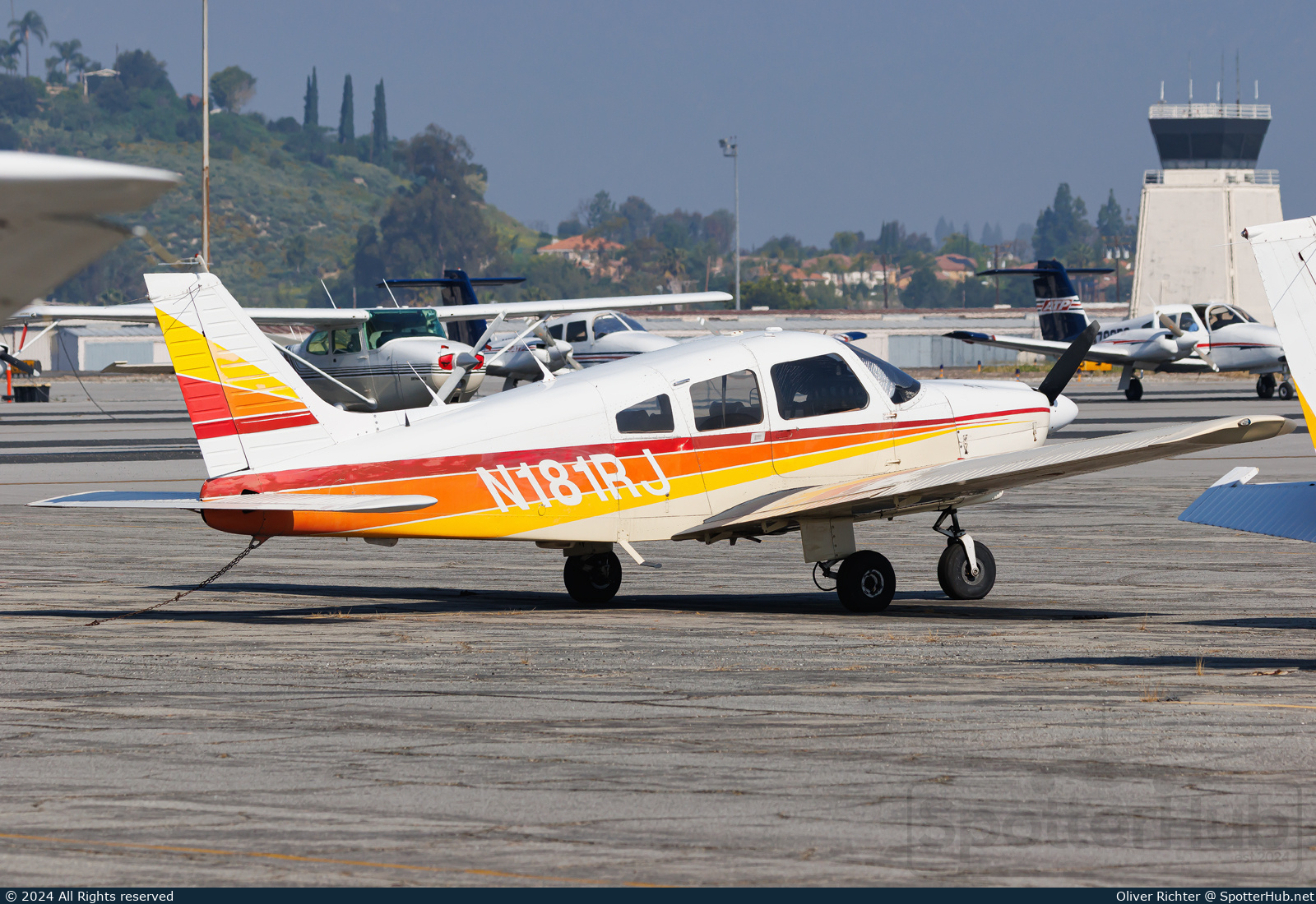 Photo of N181RJ - Piper PA-28-181 Archer II operated by Universal Aviators Academy