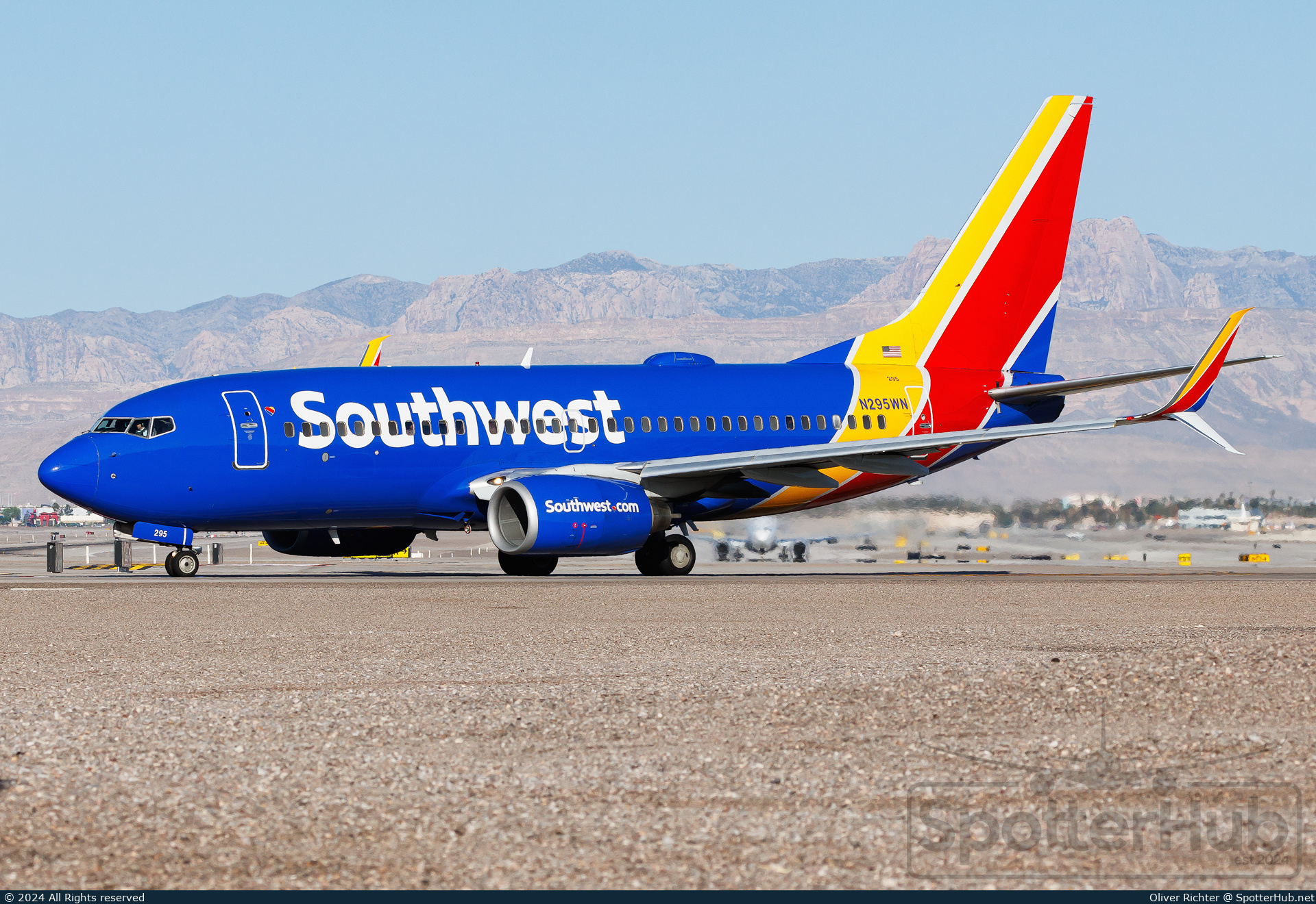 Photo of N295WN - Boeing 737-7H4 operated by Southwest Airlines