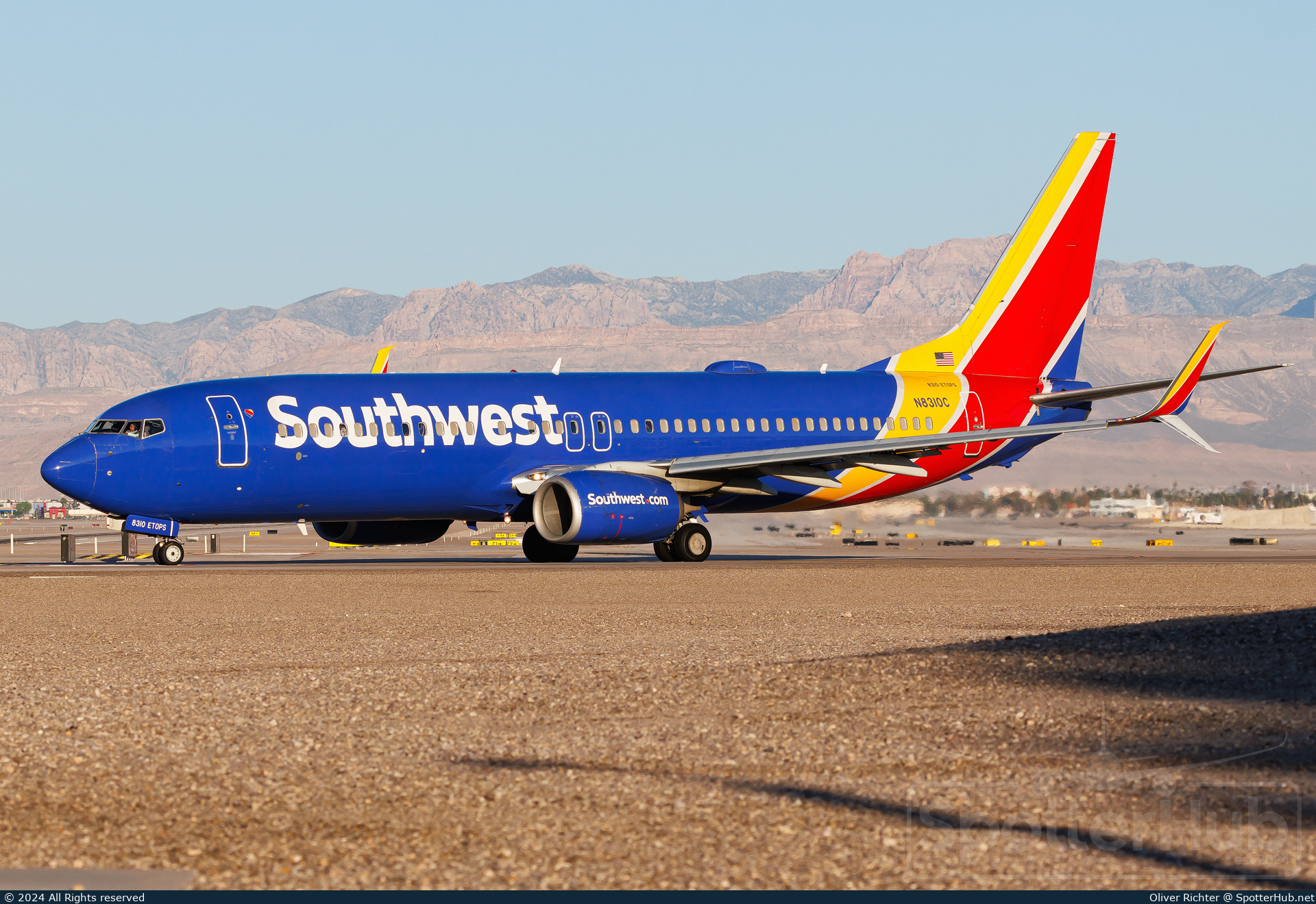 Photo of N8310C - Boeing 737-8H4 operated by Southwest Airlines