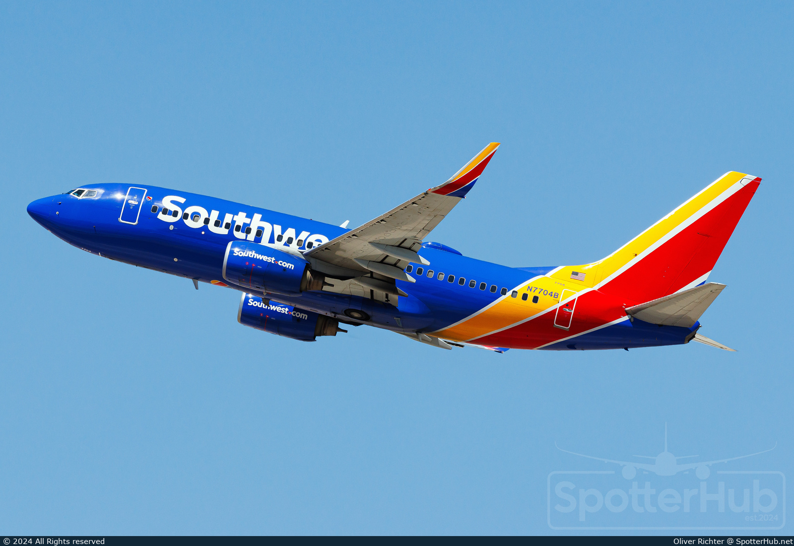 Photo of N7704B - Boeing 737-7BD operated by Southwest Airlines