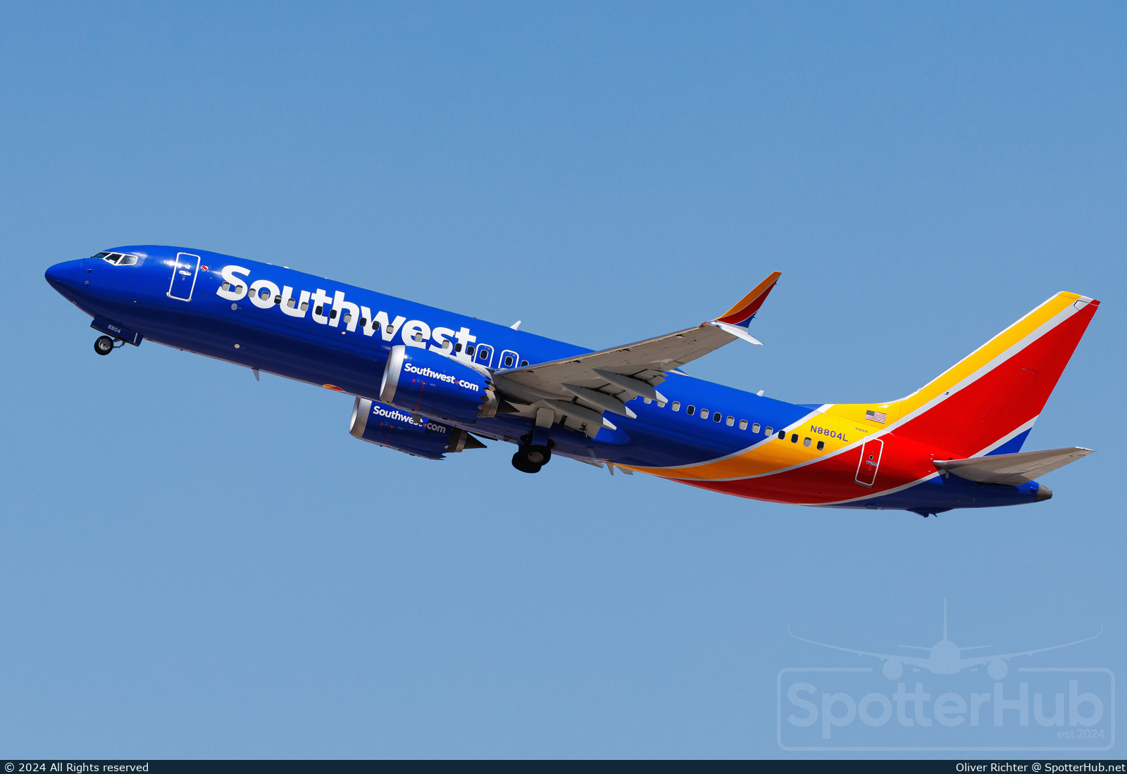 Photo of N8804L - Boeing 737 MAX 8 operated by Southwest Airlines
