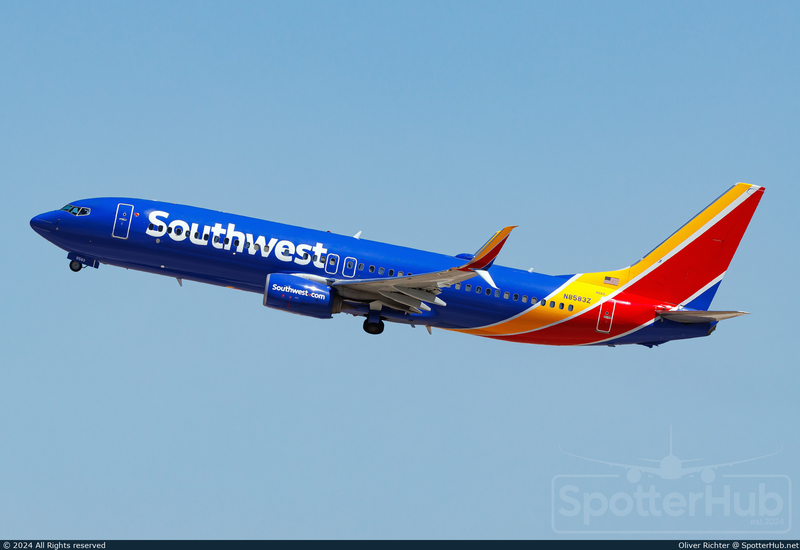 Photo of N8583Z - Boeing 737-8H4 operated by Southwest Airlines