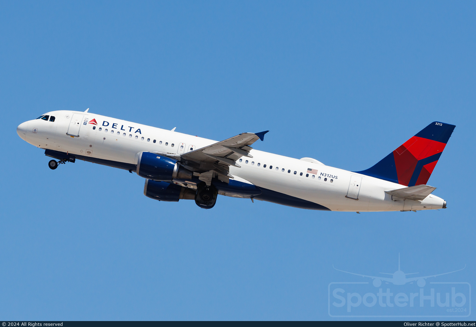 Photo of N312US - Airbus A320-211 operated by Delta Air Lines
