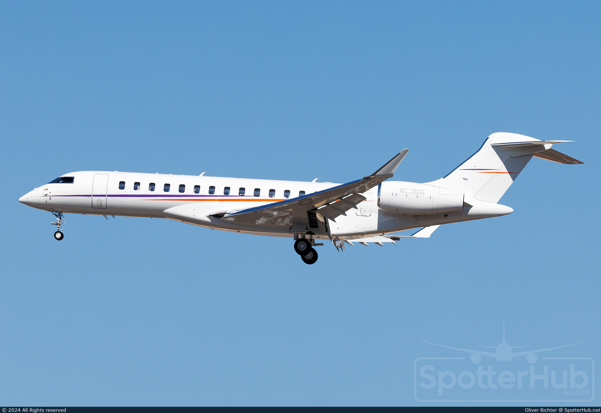 Photo of N928GG - Bombardier Global 7500 operated by Our Angel Wings
