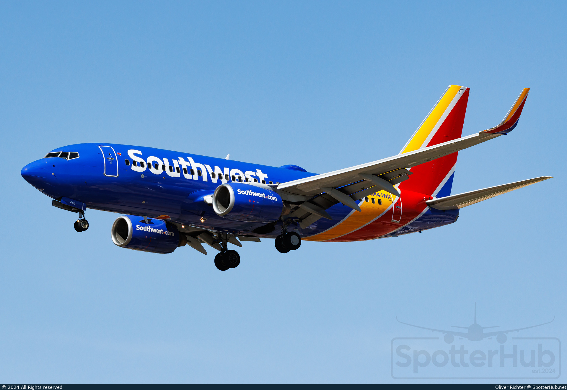 Photo of N444WN - Boeing 737-7H4 operated by Southwest Airlines