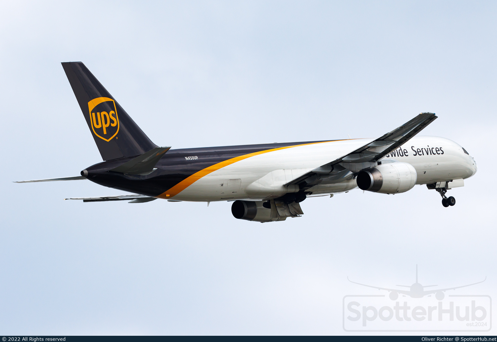 Photo of N450UP - Boeing 757-24APF operated by UPS United Parcel Service
