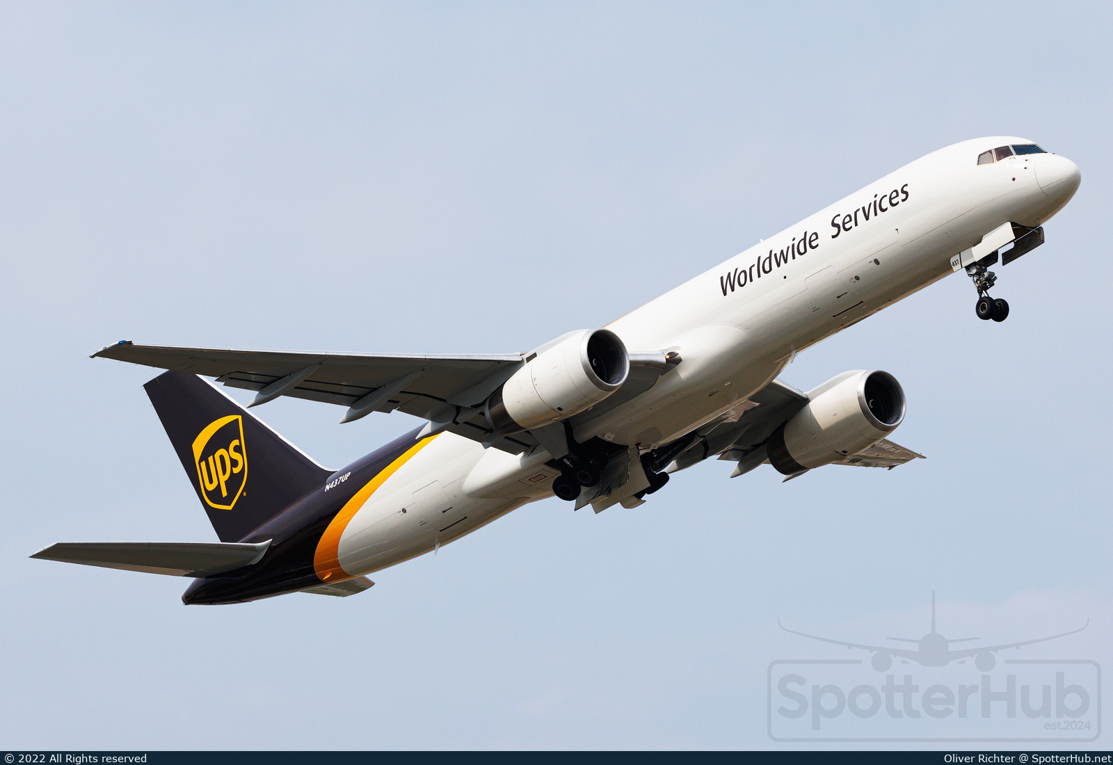 Photo of N437UP - Boeing 757-24APF operated by UPS United Parcel Service