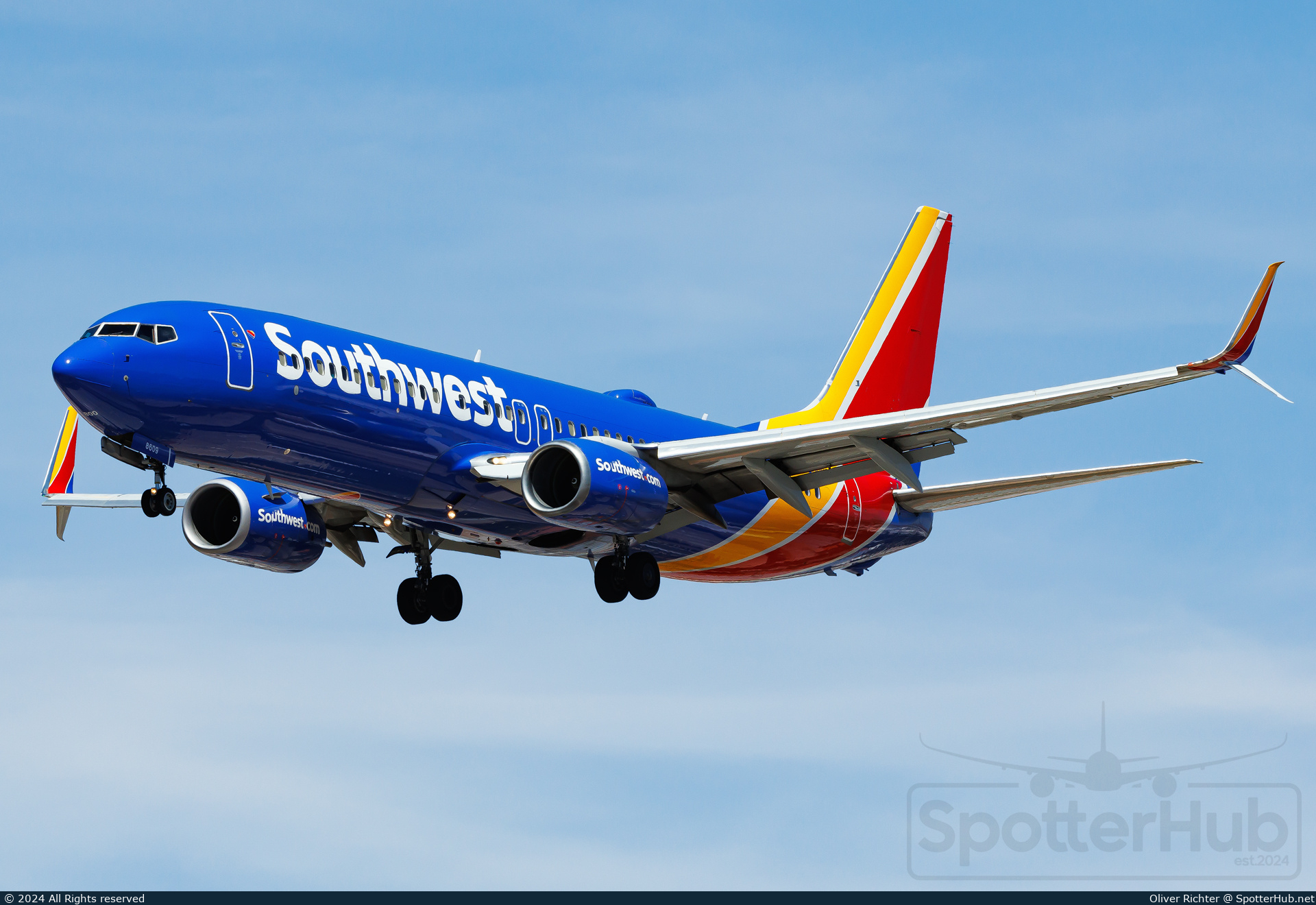 Photo of N8609A - Boeing 737-8H4 operated by Southwest Airlines