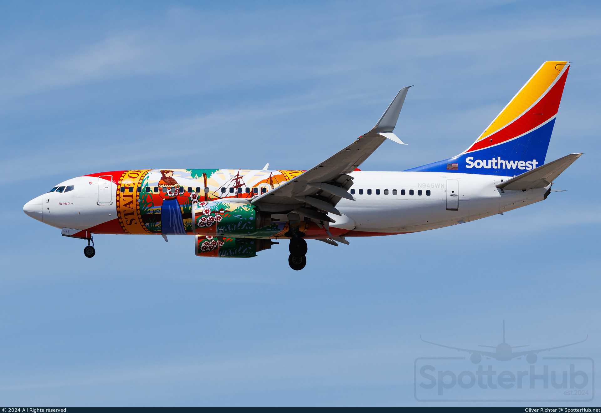 Photo of N945WN - Boeing 737-7H4 operated by Southwest Airlines