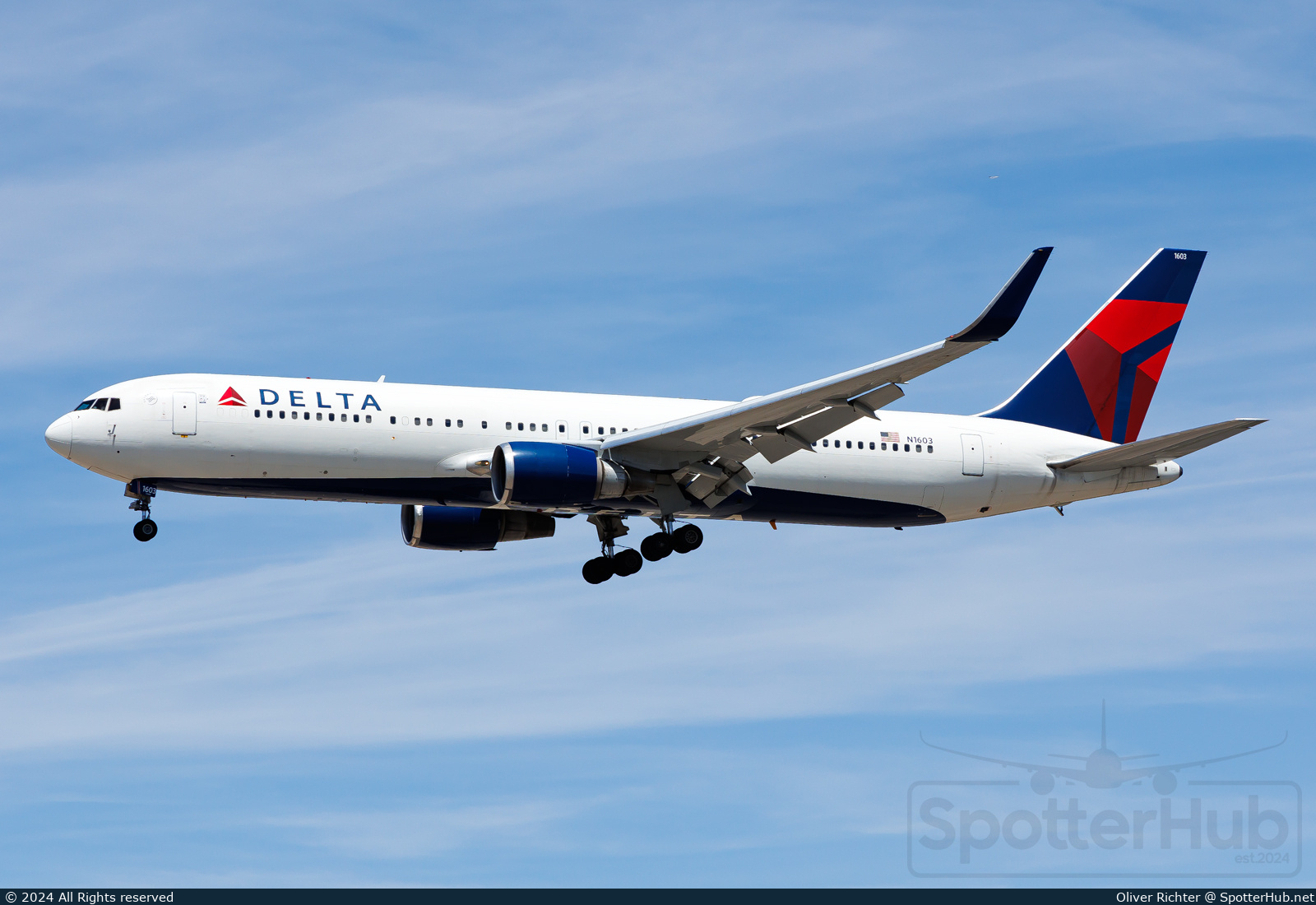 Photo of N1603 - Boeing 767-332(ER) operated by Delta Air Lines