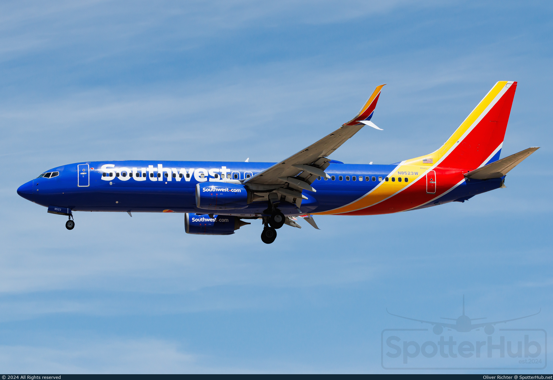 Photo of N8523W - Boeing 737-8H4 operated by Southwest Airlines