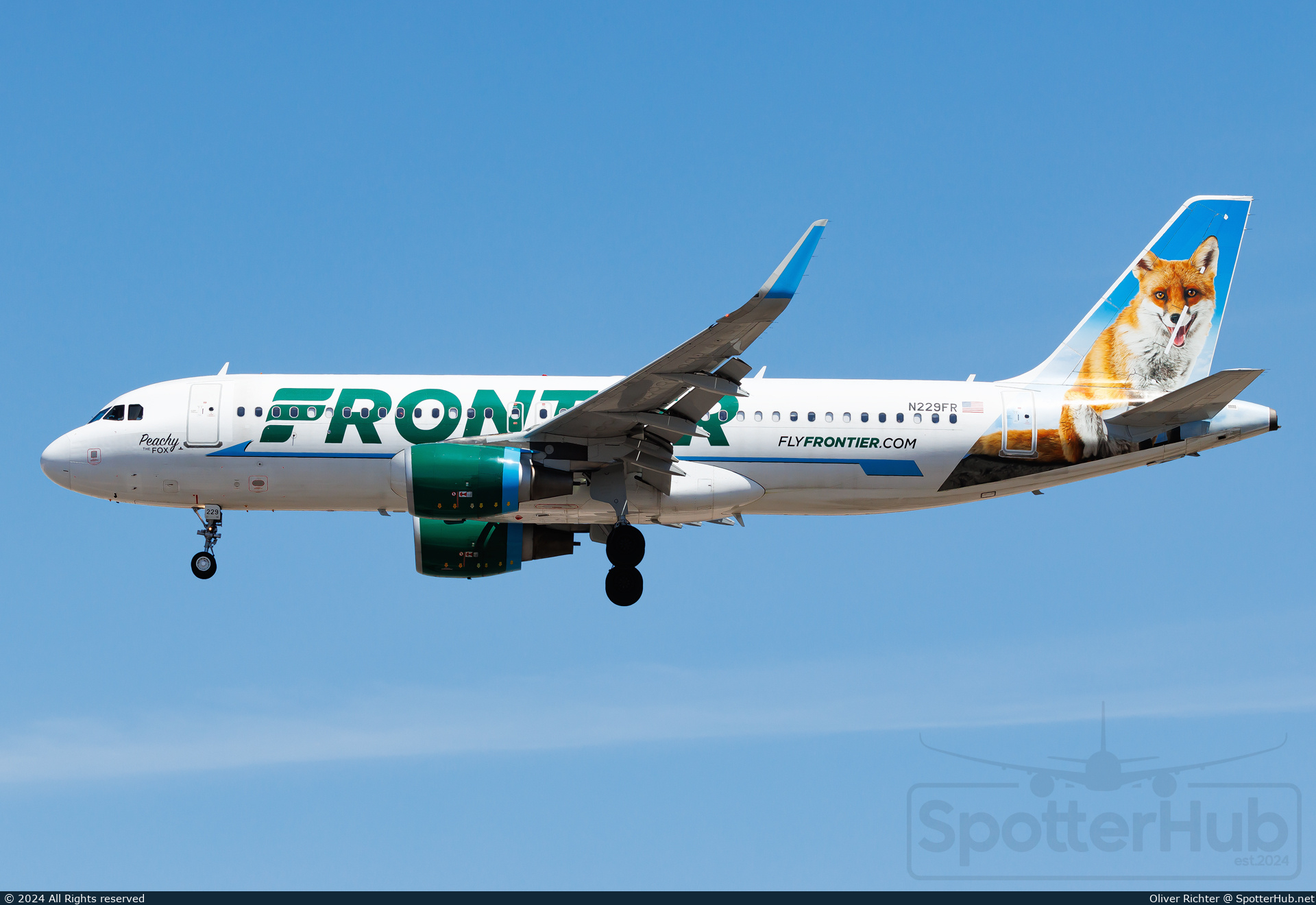 Photo of N229FR - Airbus A320-214 operated by Frontier Airlines
