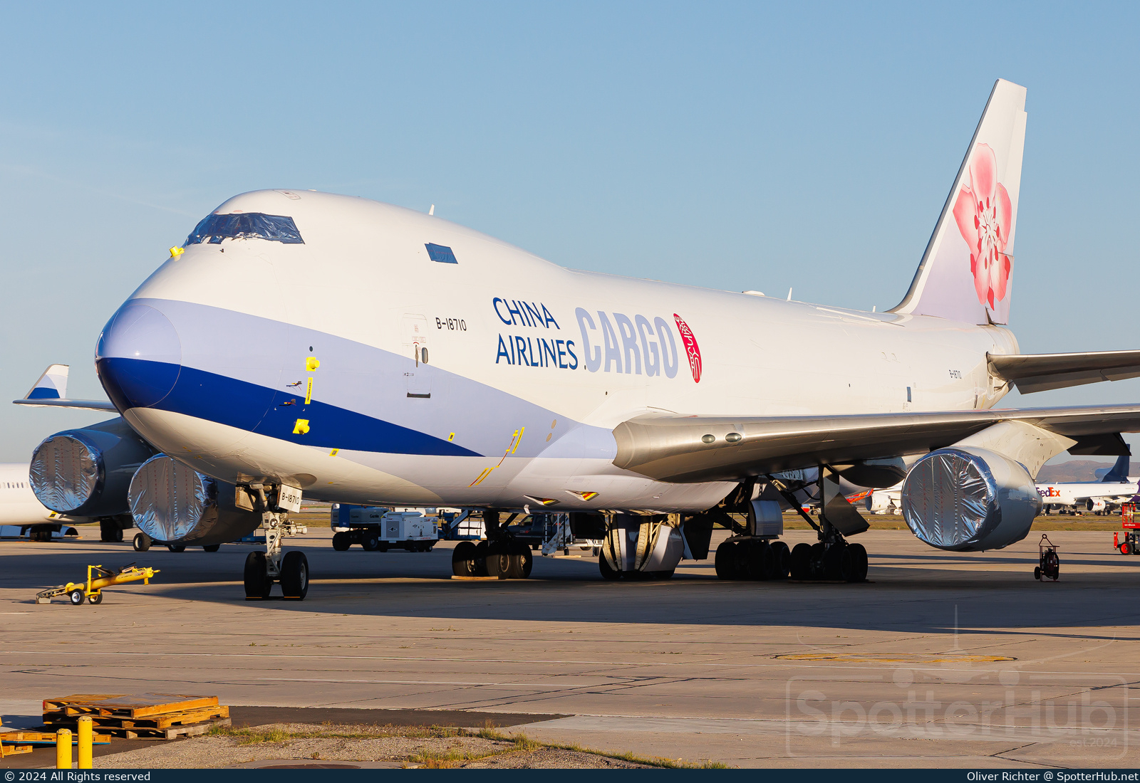 Photo of B-18710 - Boeing 747-409F operated by China Airlines Cargo