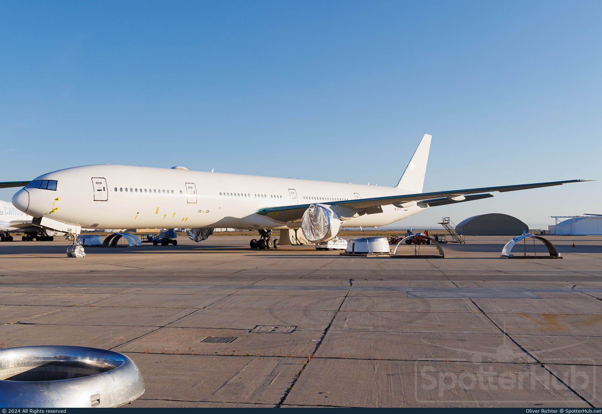 Photo of OE-IUK - Boeing 777-3FX(ER) operated by Altavair AirFinance