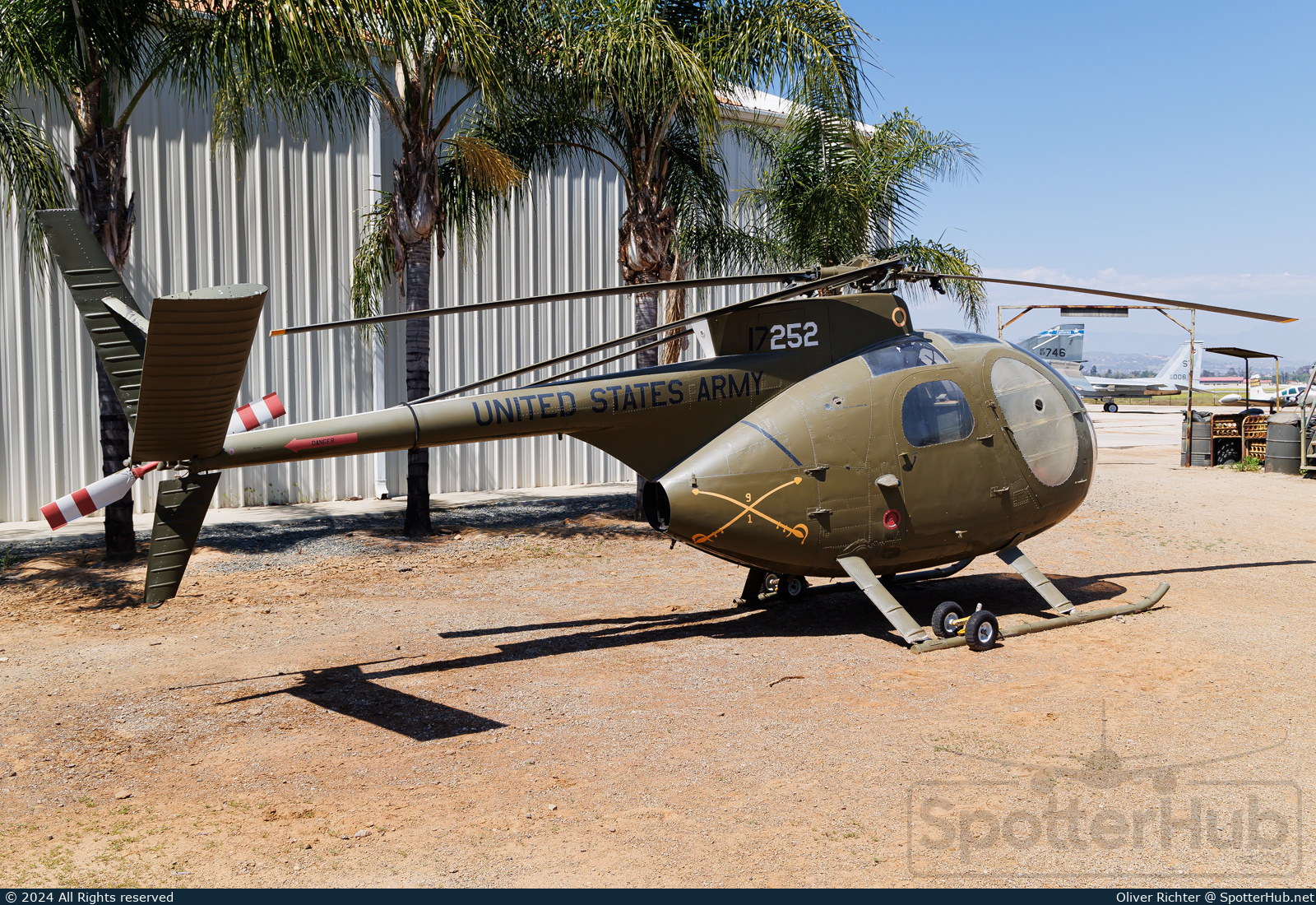 Photo of 68-17252 - Hughes OH-6A Cayuse operated by US Army