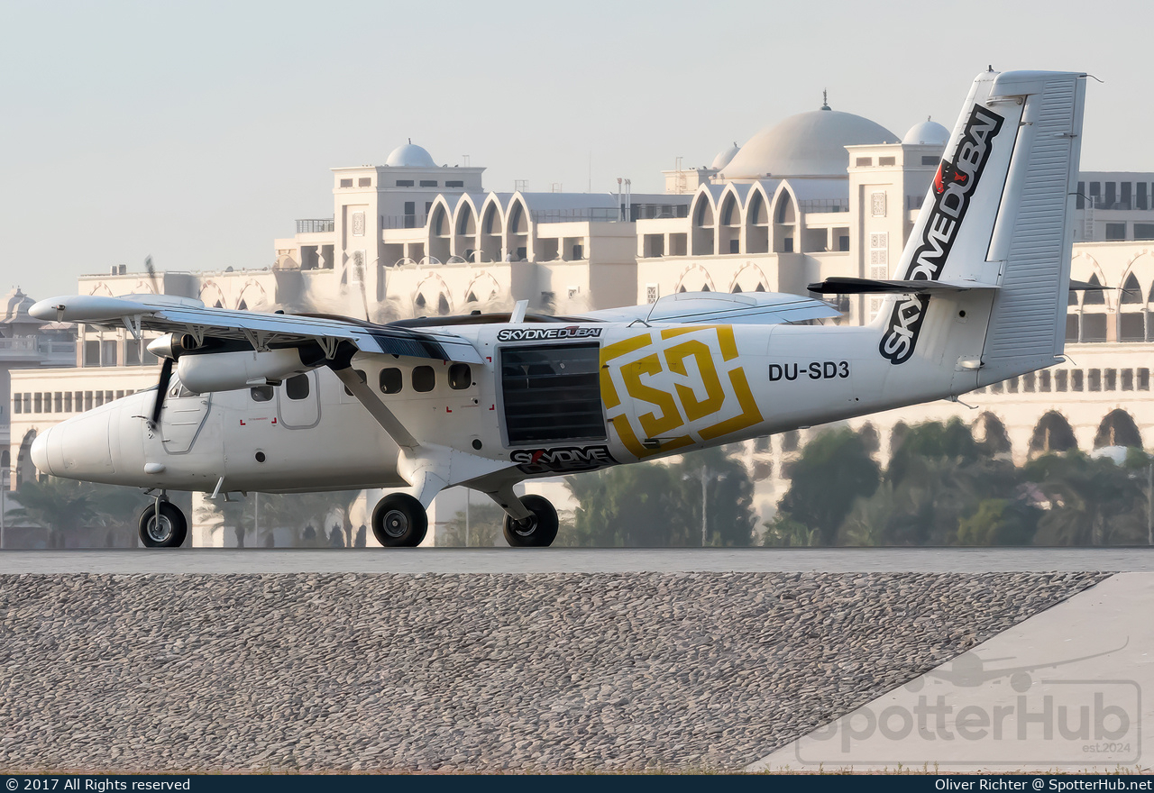 Photo of DU-SD3 - De Havilland Canada DHC-6-300 Twin Otter operated by SkyDive Dubai
