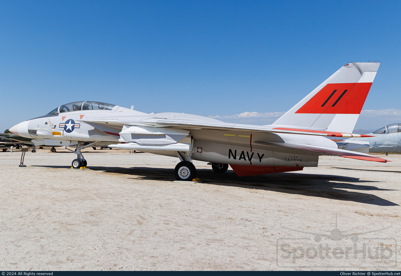 Photo of 157990 - Grumman YF-14A Tomcat operated by US Navy