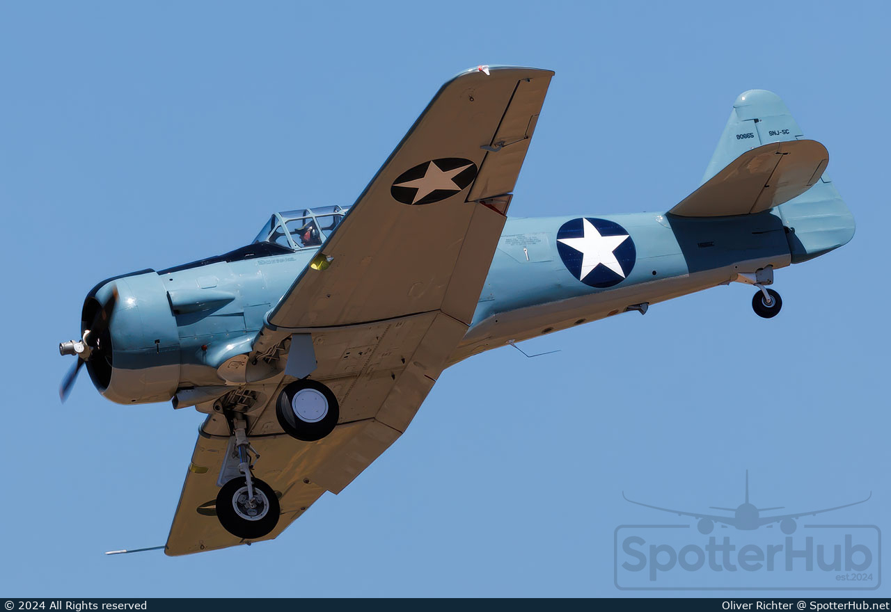 Photo of N665C - North American SNJ-5C Texan operated by Private