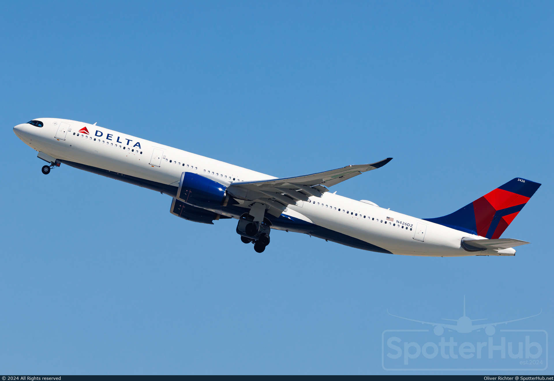 Photo of N426DZ - Airbus A330-941 operated by Delta Air Lines
