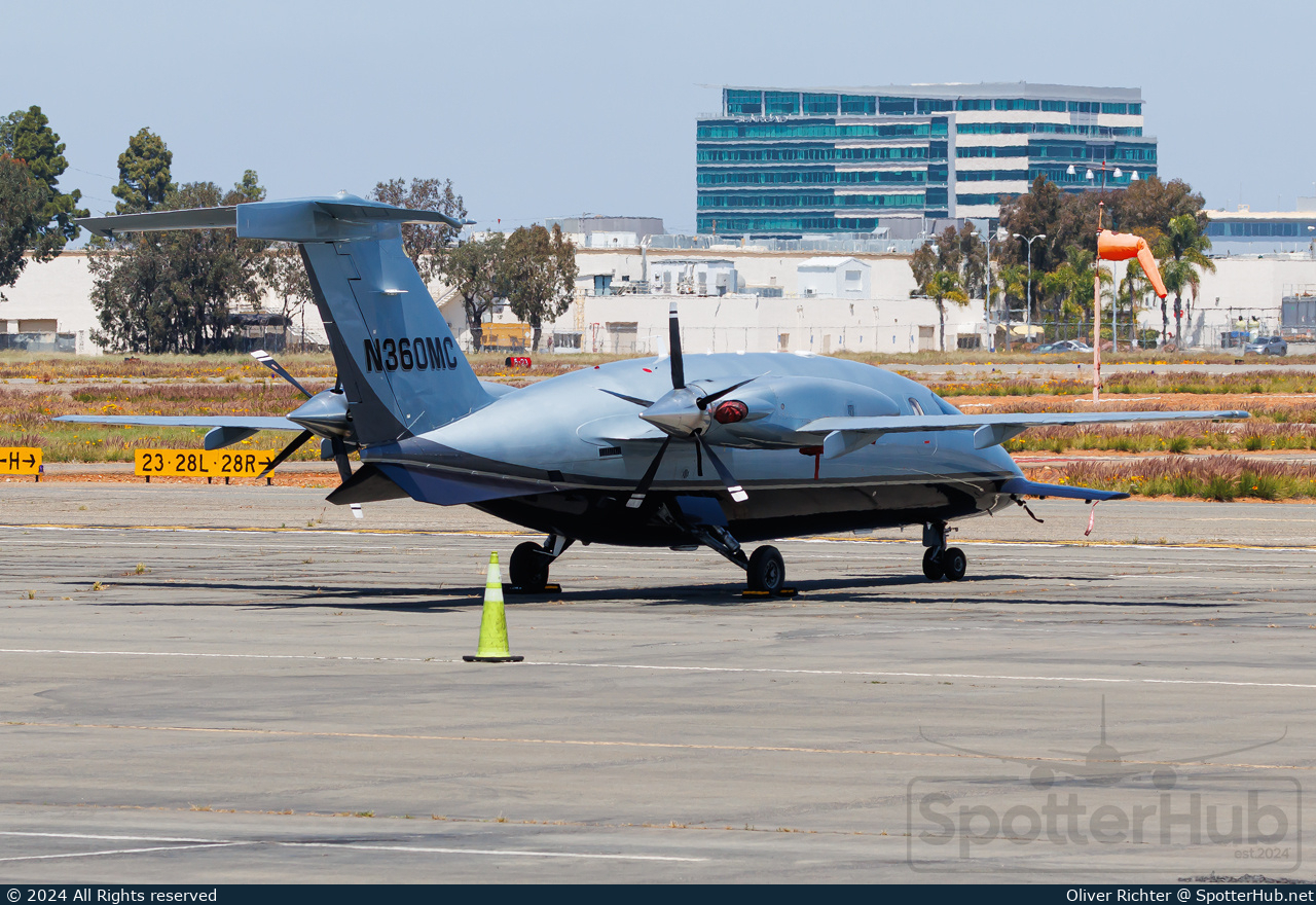 Photo of N360MC - Piaggio P.180 Avanti II operated by Private