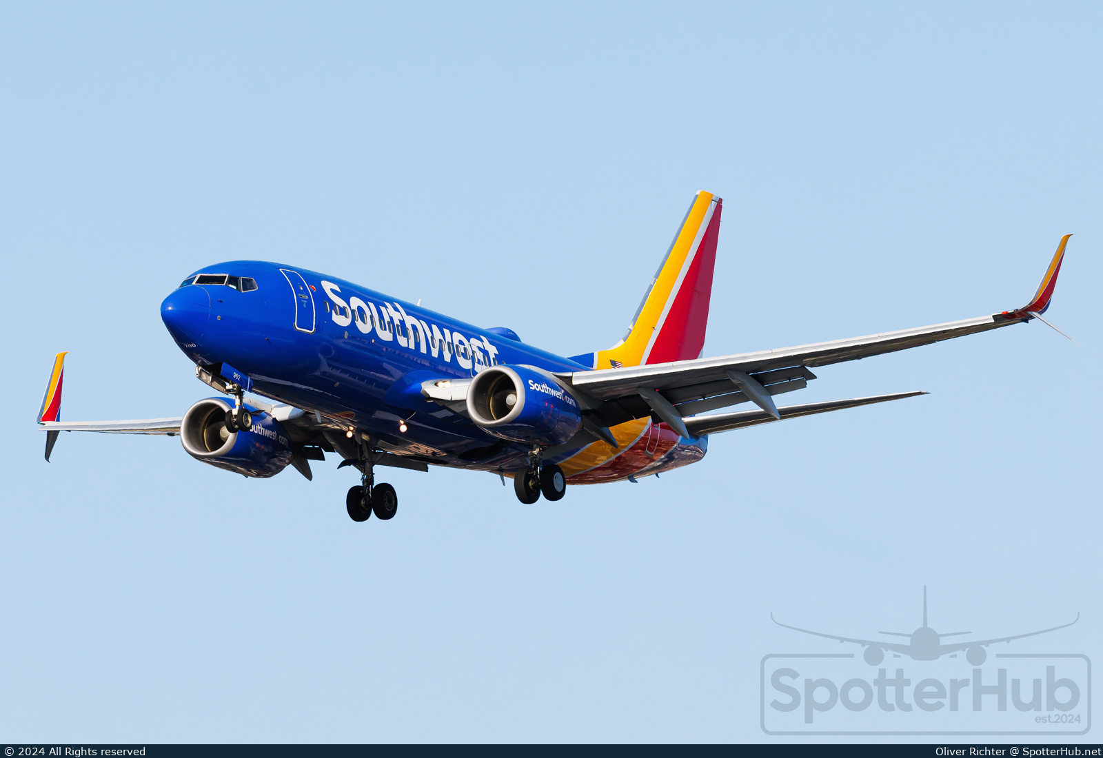 Photo of N962WN - Boeing 737-7H4 operated by Southwest Airlines