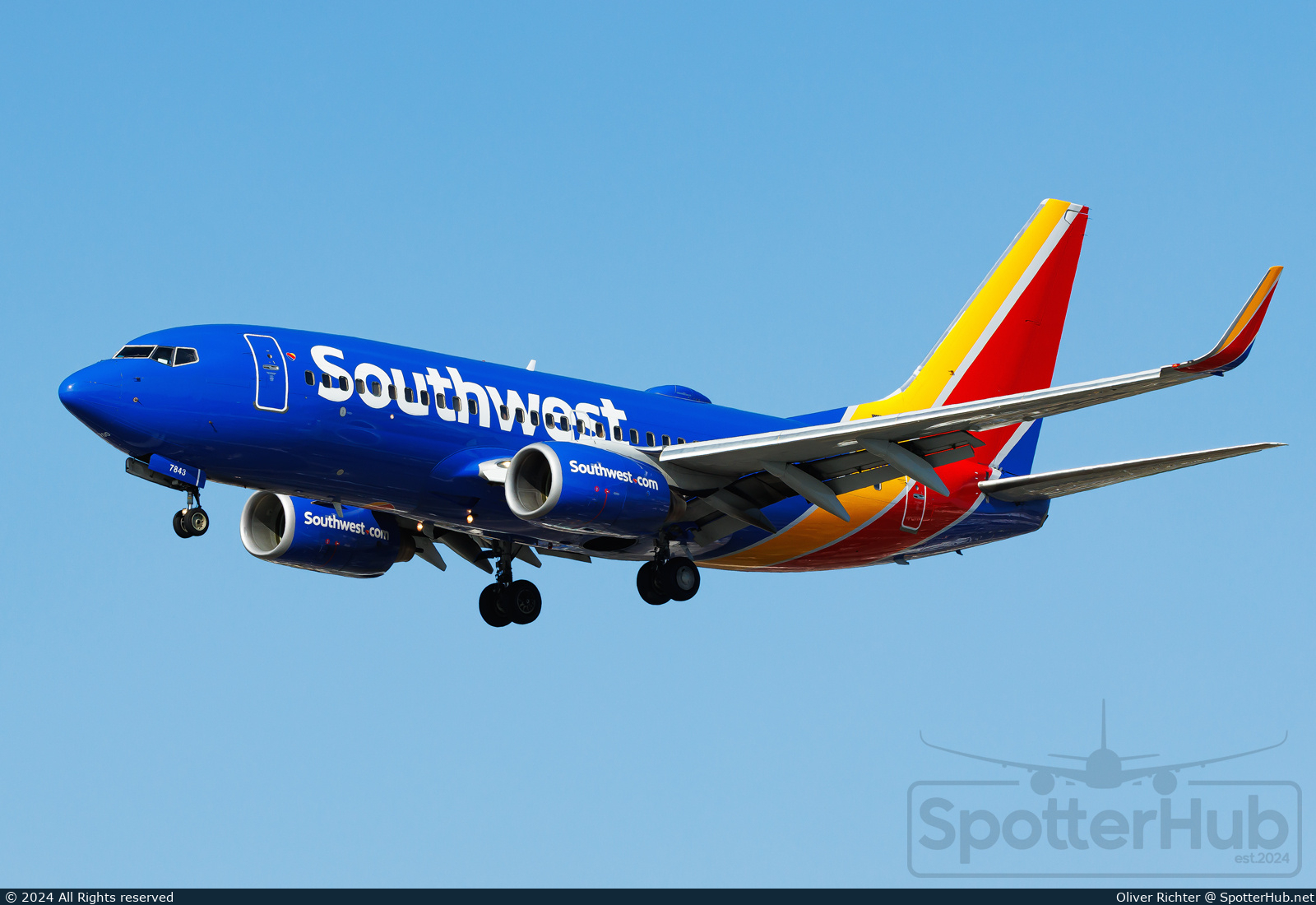 Photo of N7843A - Boeing 737-752 operated by Southwest Airlines