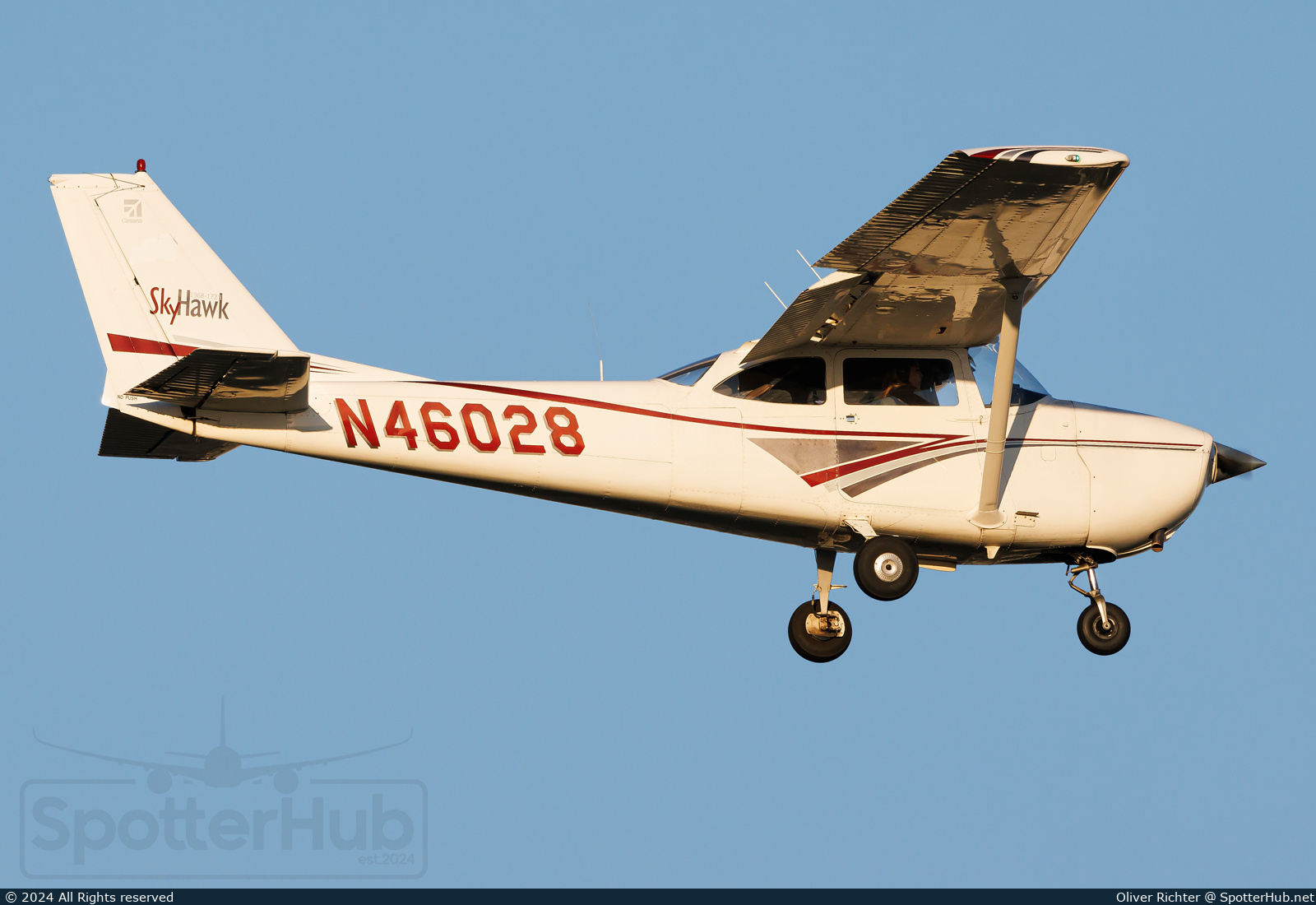 Photo of N46028 - Cessna 172I Skyhawk operated by First Take Aviation