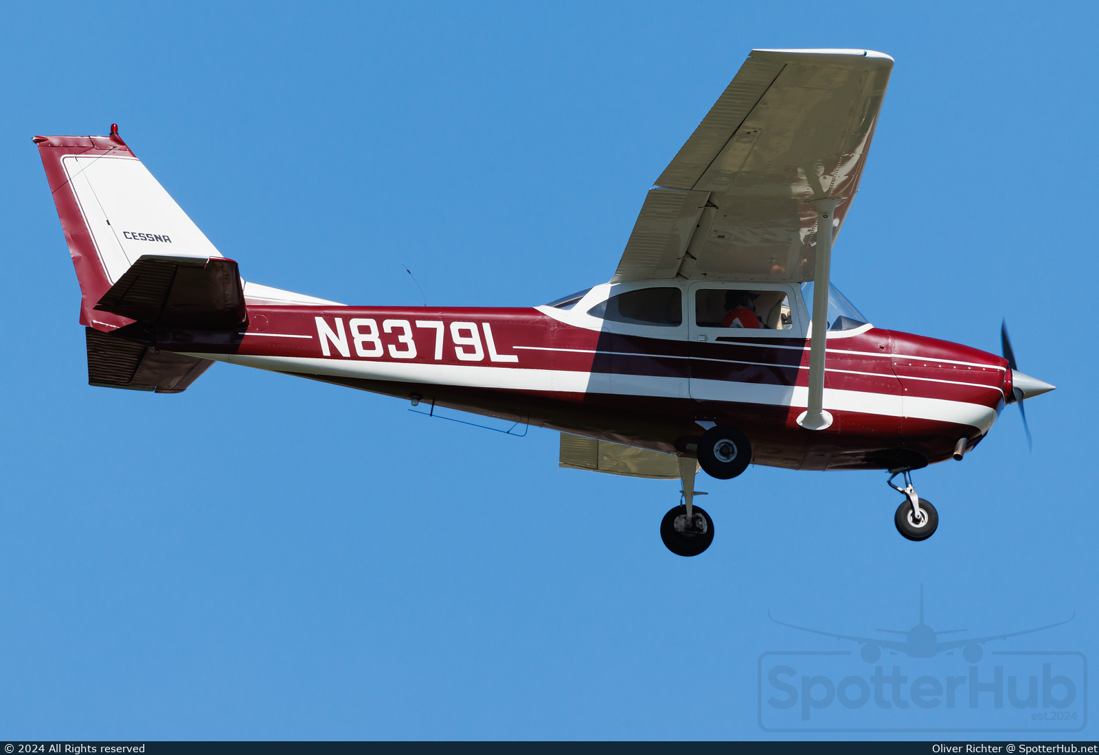 Photo of N8379L - Cessna 172L Skyhawk operated by Private