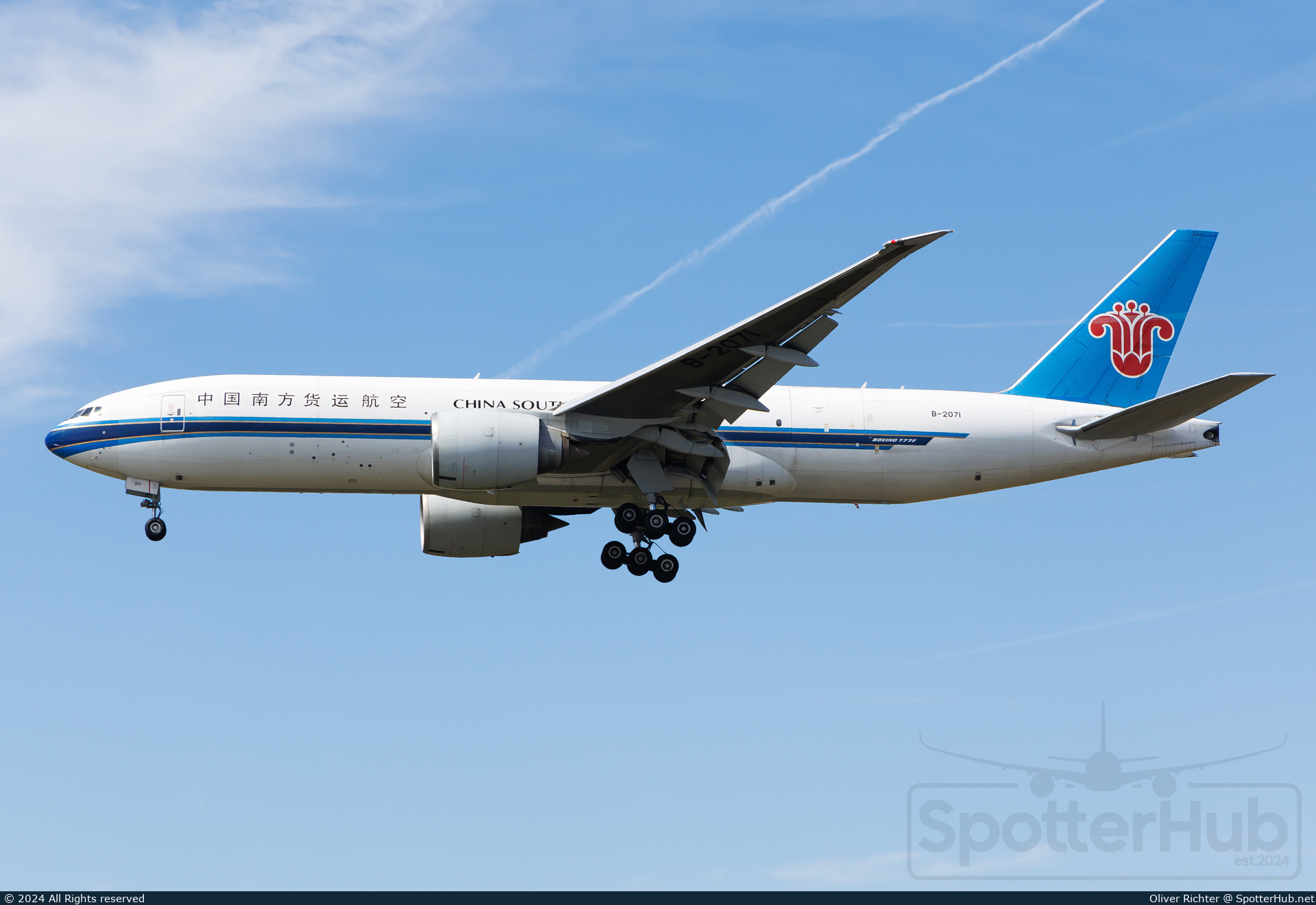 Photo of B-2071 - Boeing 777-F1B operated by China Southern Cargo