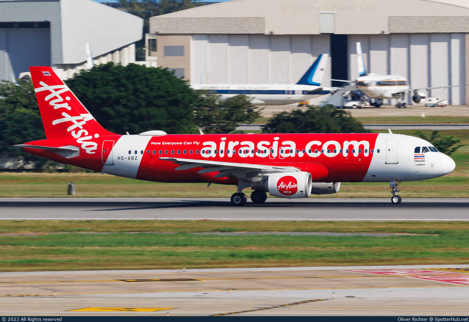 Photo of HS-ABZ - Airbus A320-216 operated by Thai AirAsia
