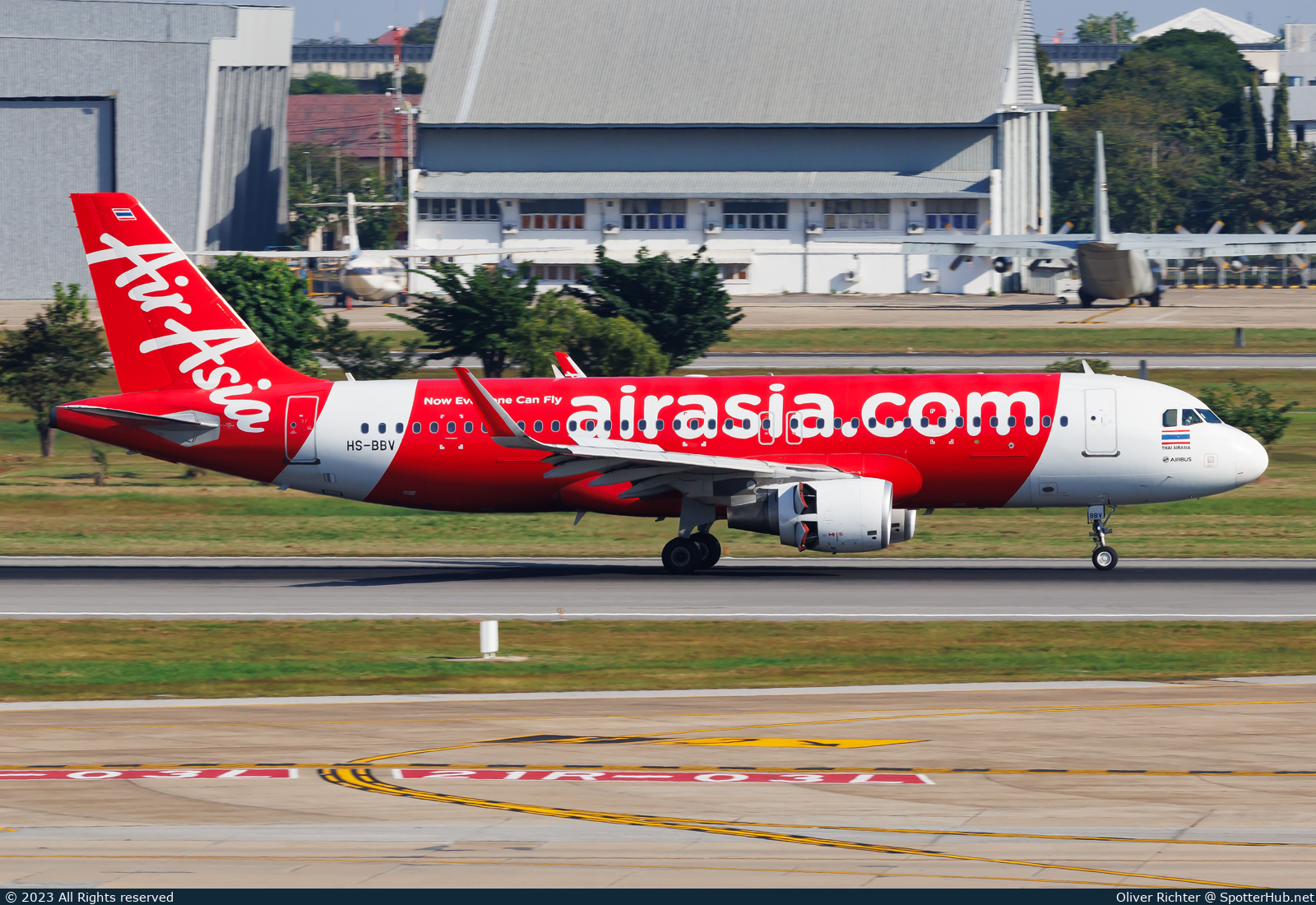 Photo of HS-BBV - Airbus A320-216 operated by Thai AirAsia