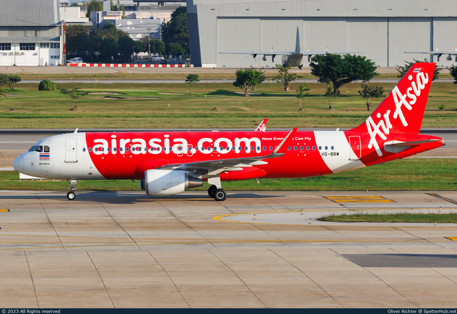 Photo of HS-BBW - Airbus A320-216 operated by Thai AirAsia
