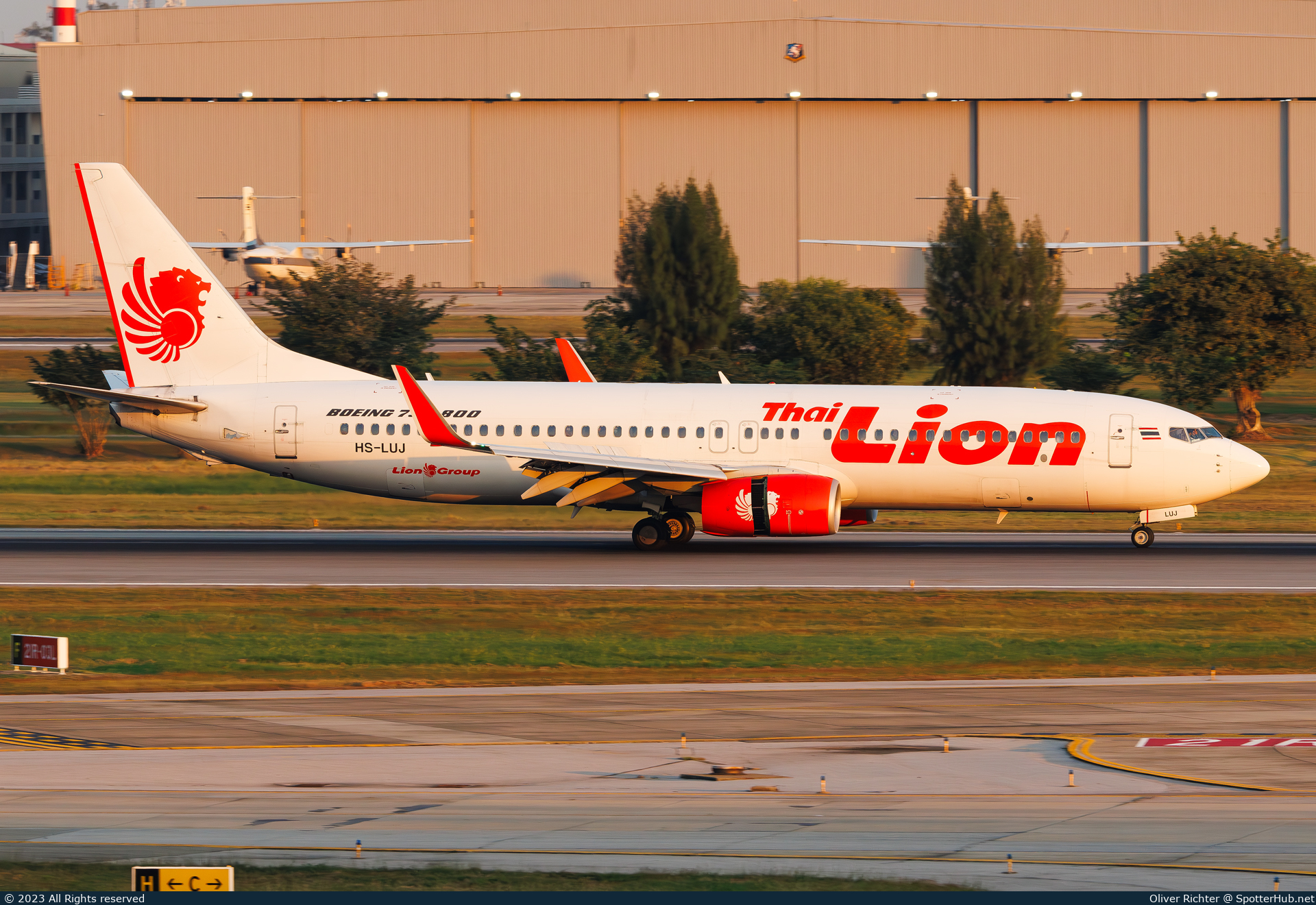 Photo of HS-LUJ - Boeing 737-8GP operated by Thai Lion Air