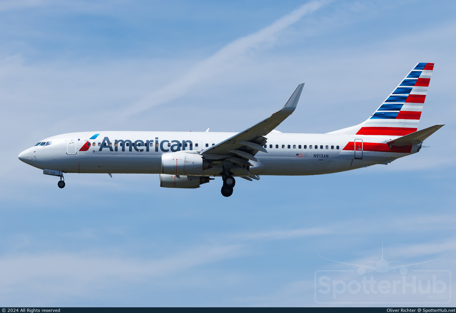 Photo of N913AN - Boeing 737-823 operated by American Airlines