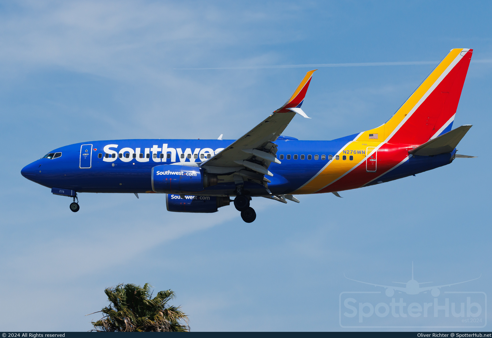 Photo of N276WN - Boeing 737-7H4 operated by Southwest Airlines