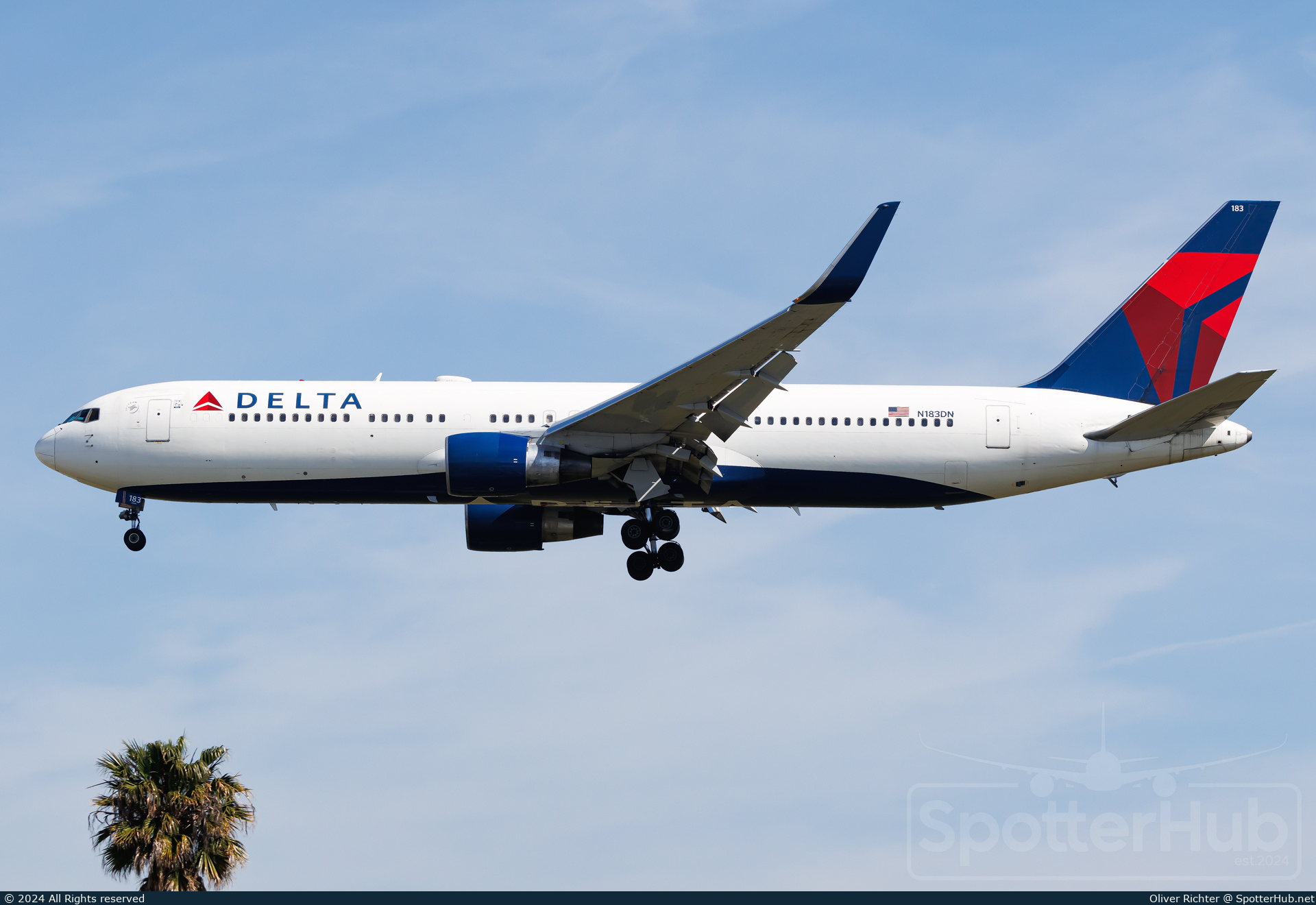 Photo of N183DN - Boeing 767-332(ER) operated by Delta Air Lines