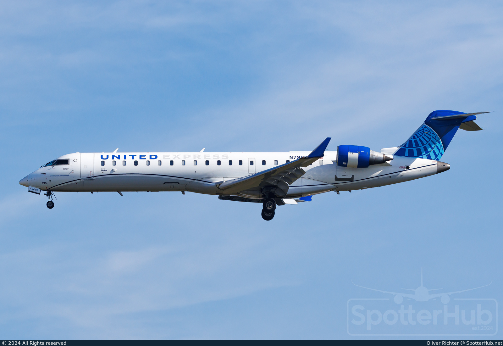 Photo of N796SK - Bombardier CRJ-701ER operated by United Express (opb SkyWest Airlines)
