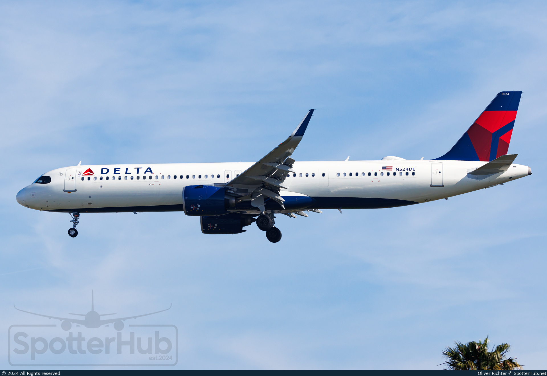 Photo of N524DE - Airbus A321-271NX operated by Delta Air Lines