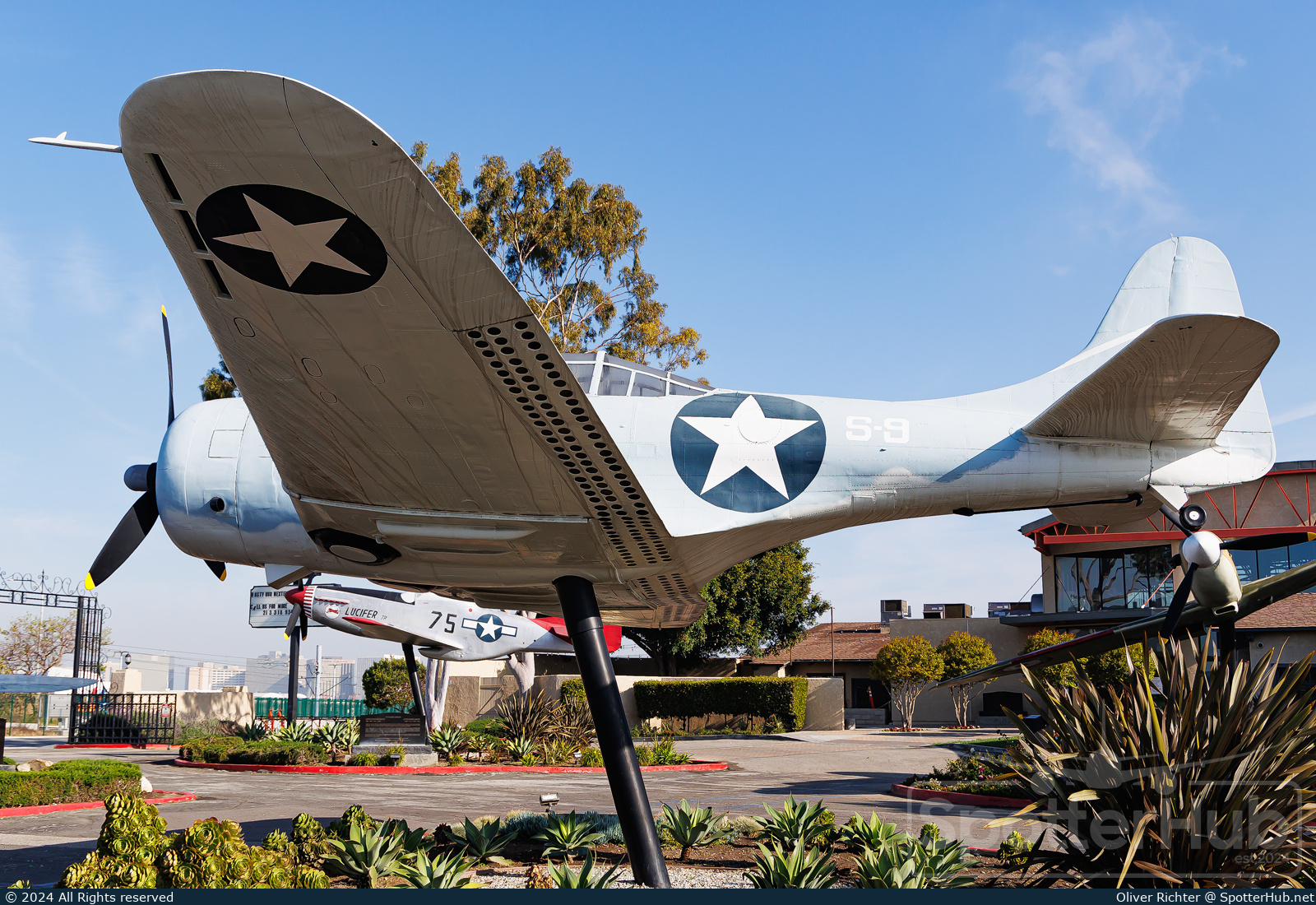 Photo of 54654 - Douglas SBD-6 Dauntless operated by US Navy