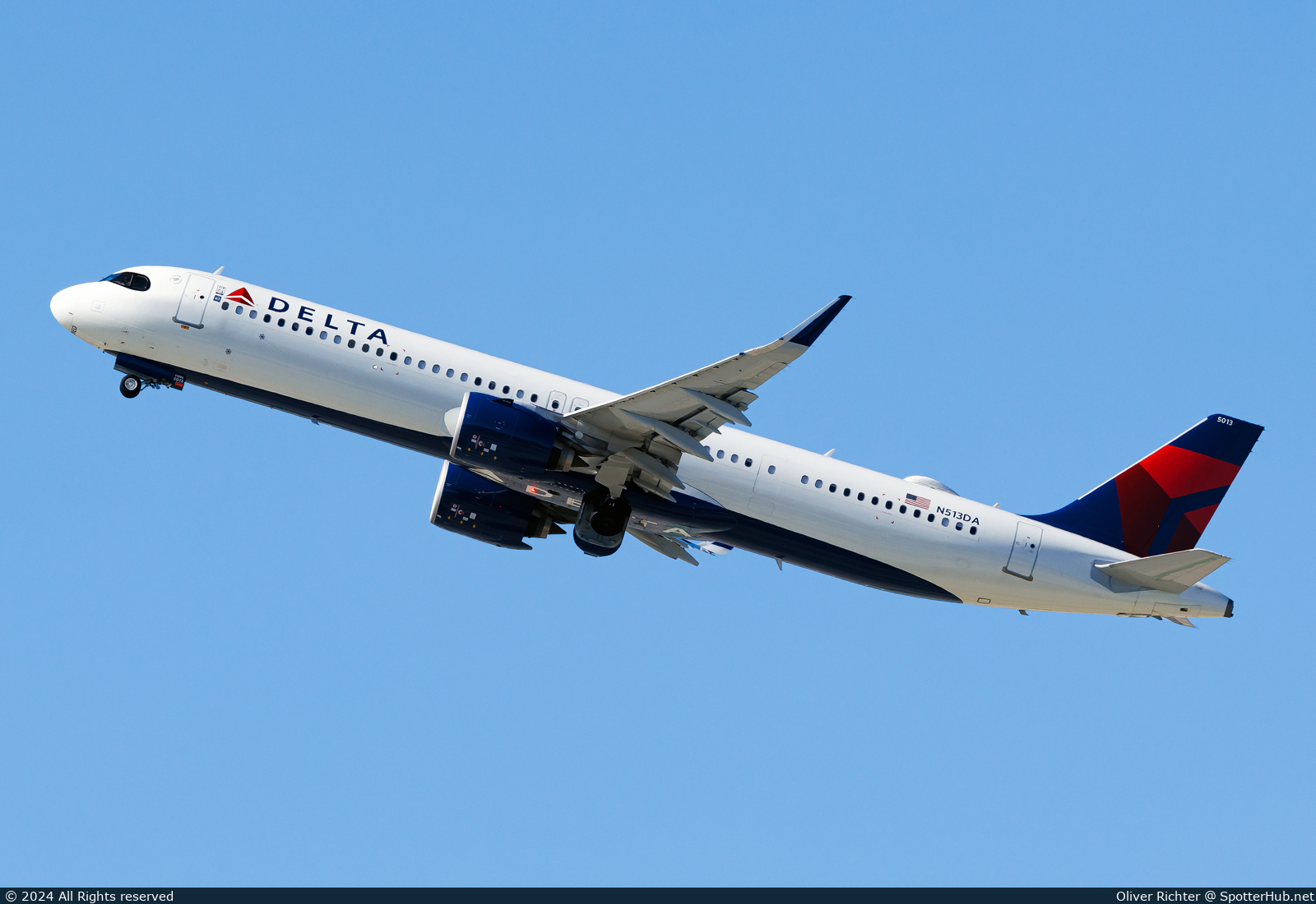 Photo of N513DA - Airbus A321-271NX operated by Delta Air Lines