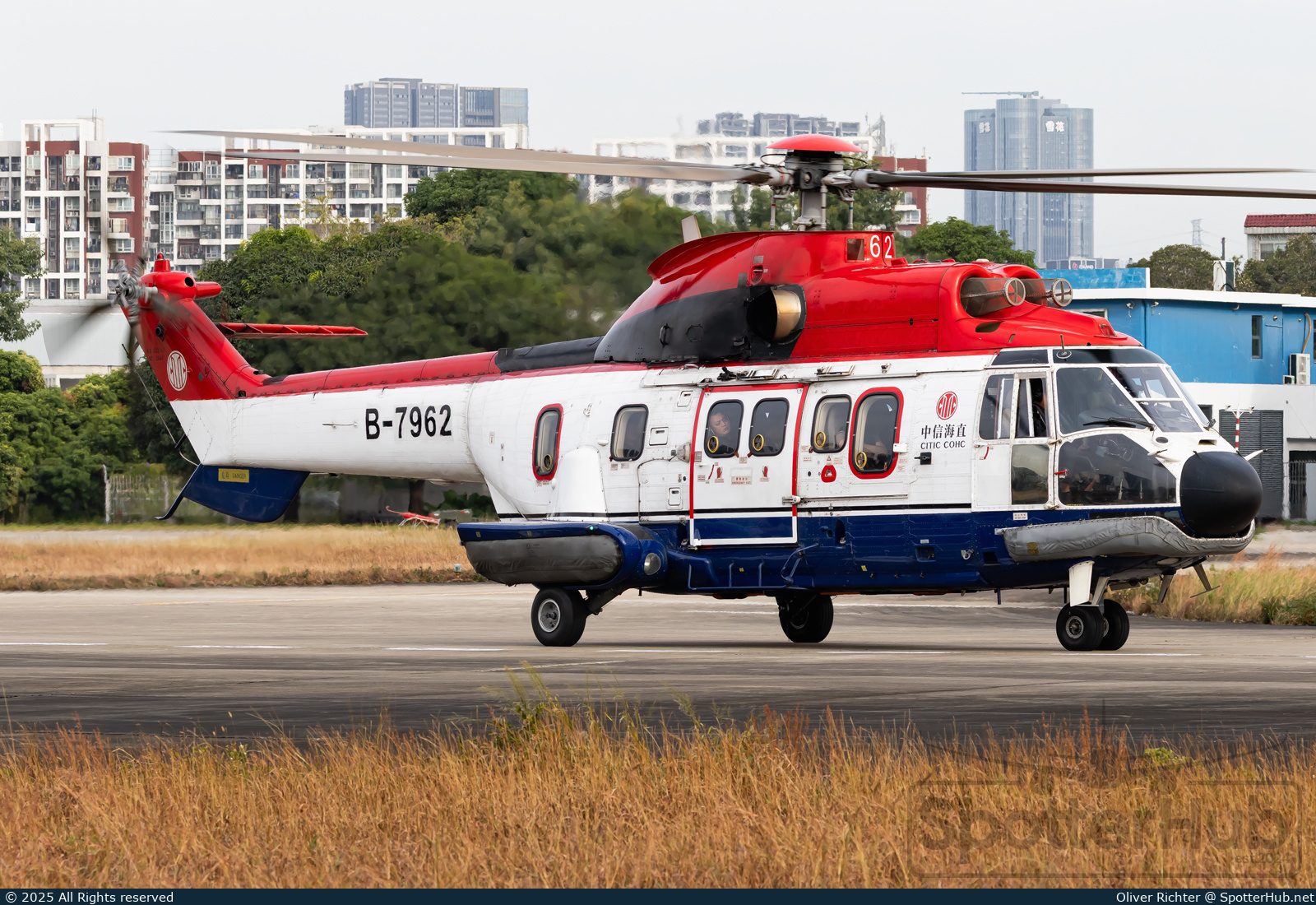 Photo of B-7962 - Aérospatiale AS332L1 Super Puma operated by CITIC Offshore Helicopter