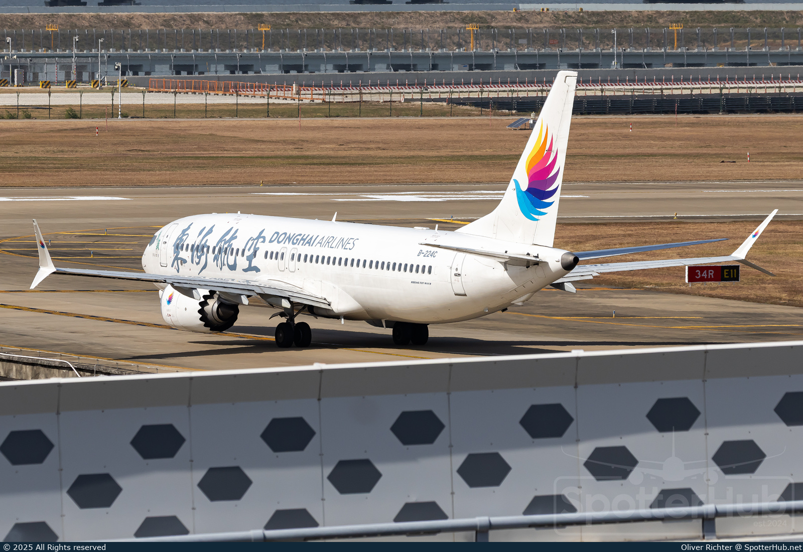Photo of B-224C - Boeing 737 MAX 8 operated by Donghai Airlines