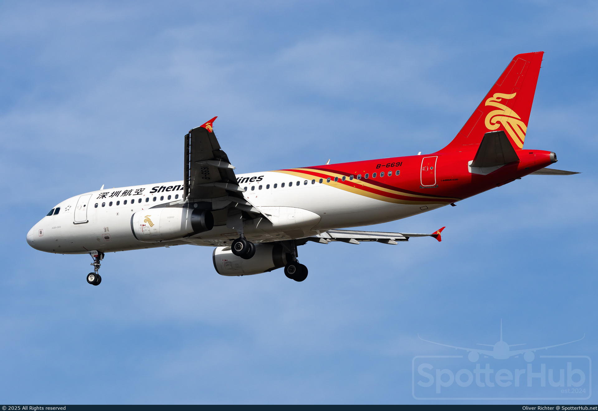 Photo of B-6691 - Airbus A320-232 operated by Shenzhen Airlines