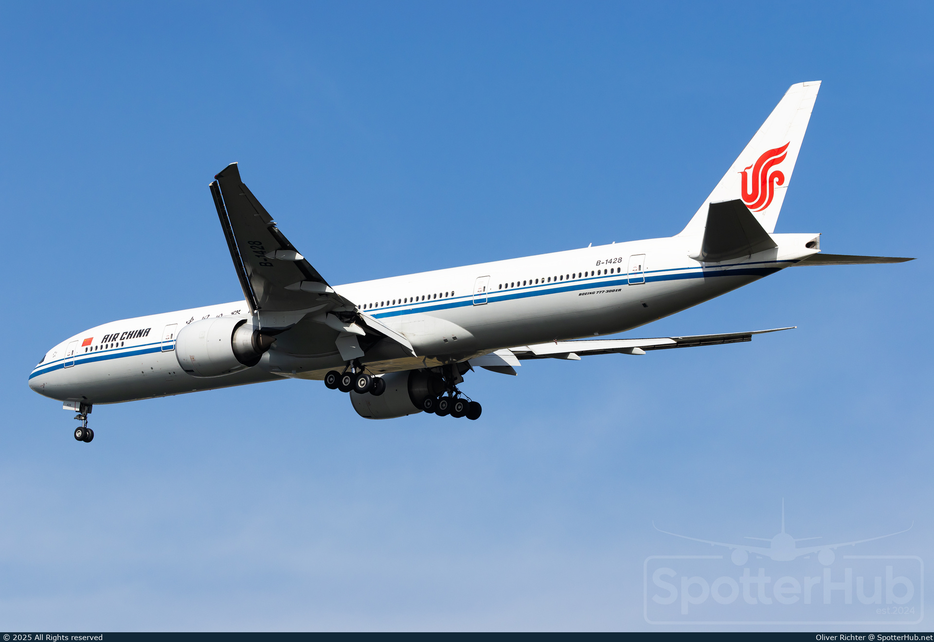 Photo of B-1428 - Boeing 777-39L(ER) operated by Air China