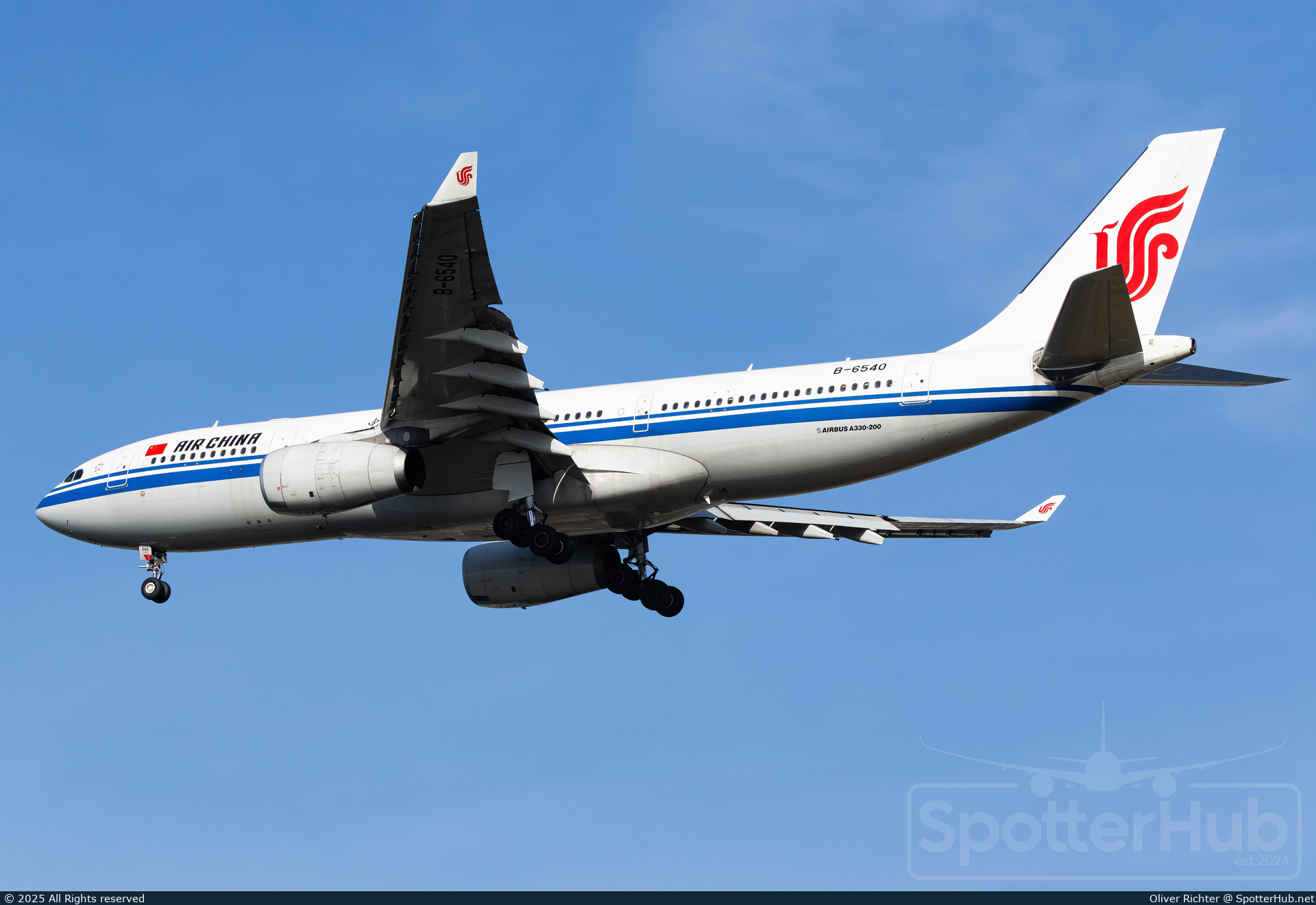 Photo of B-6540 - Airbus A330-243 operated by Air China