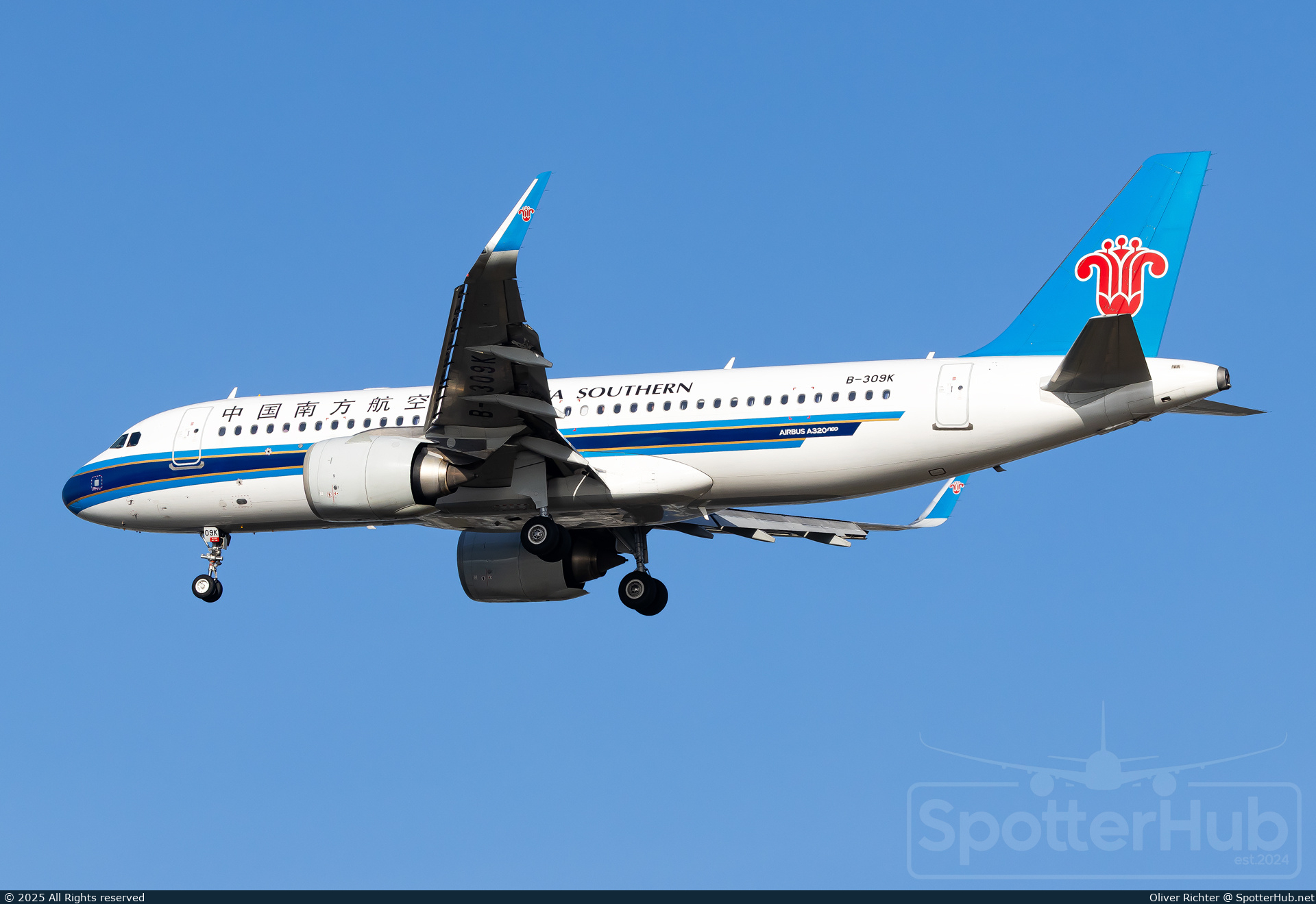 Photo of B-309K - Airbus A320-251N operated by China Southern Airlines